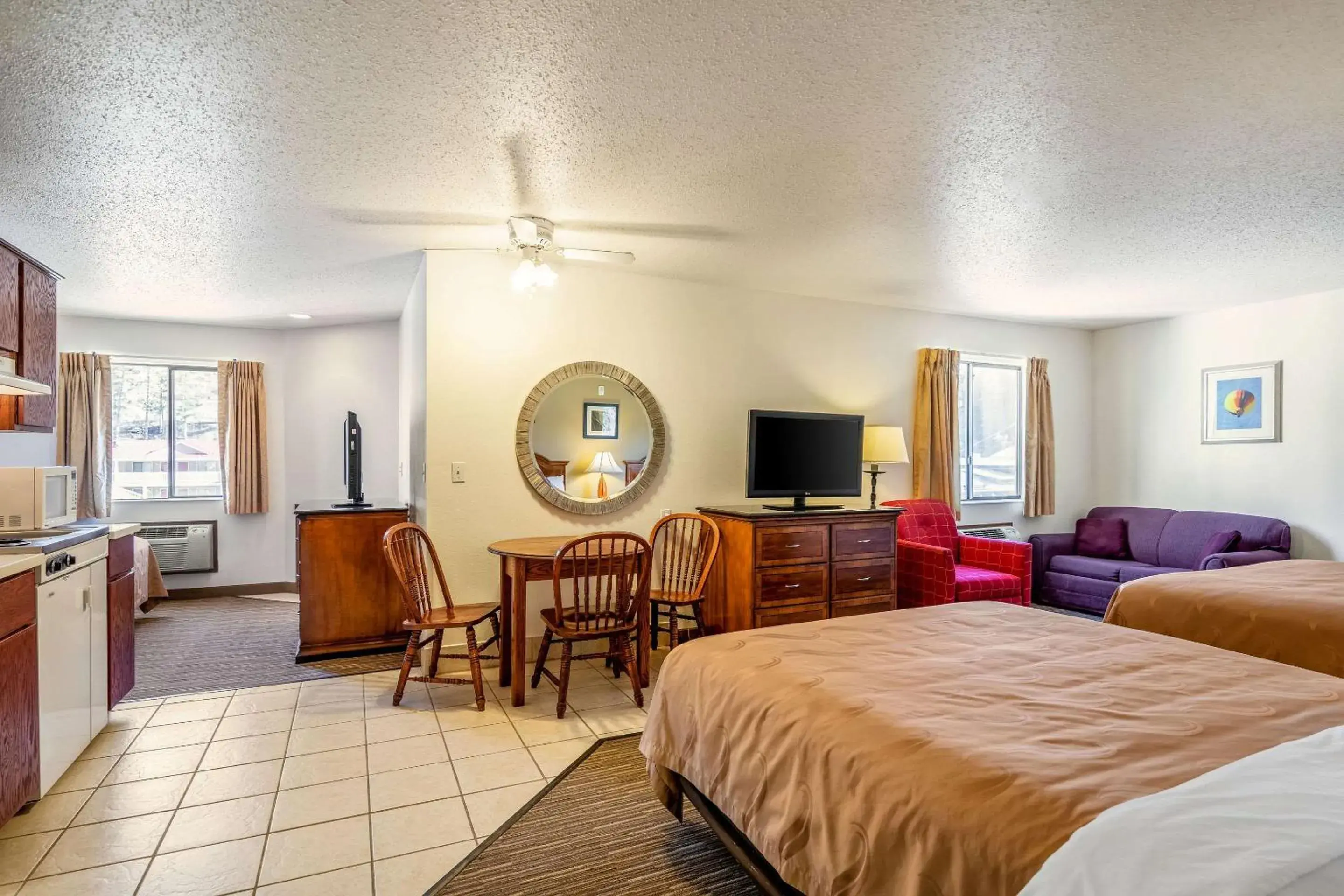 Photo of the whole room, Bed in Quality Inn Keystone near Mount Rushmore Photo of the whole room, Bed in Quality Inn Keystone near Mount Rushmore