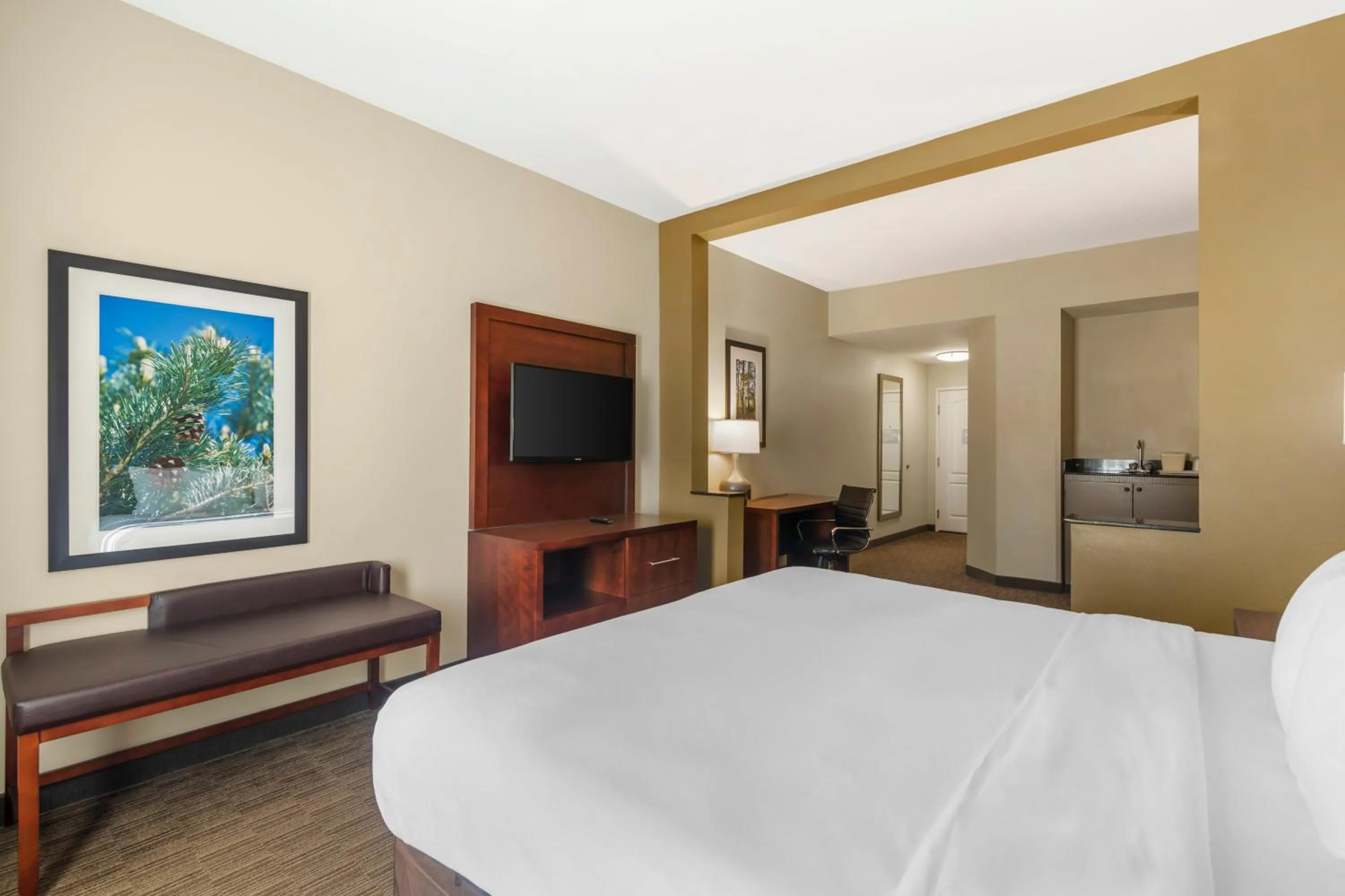 Bedroom, Bed in Comfort Inn & Suites