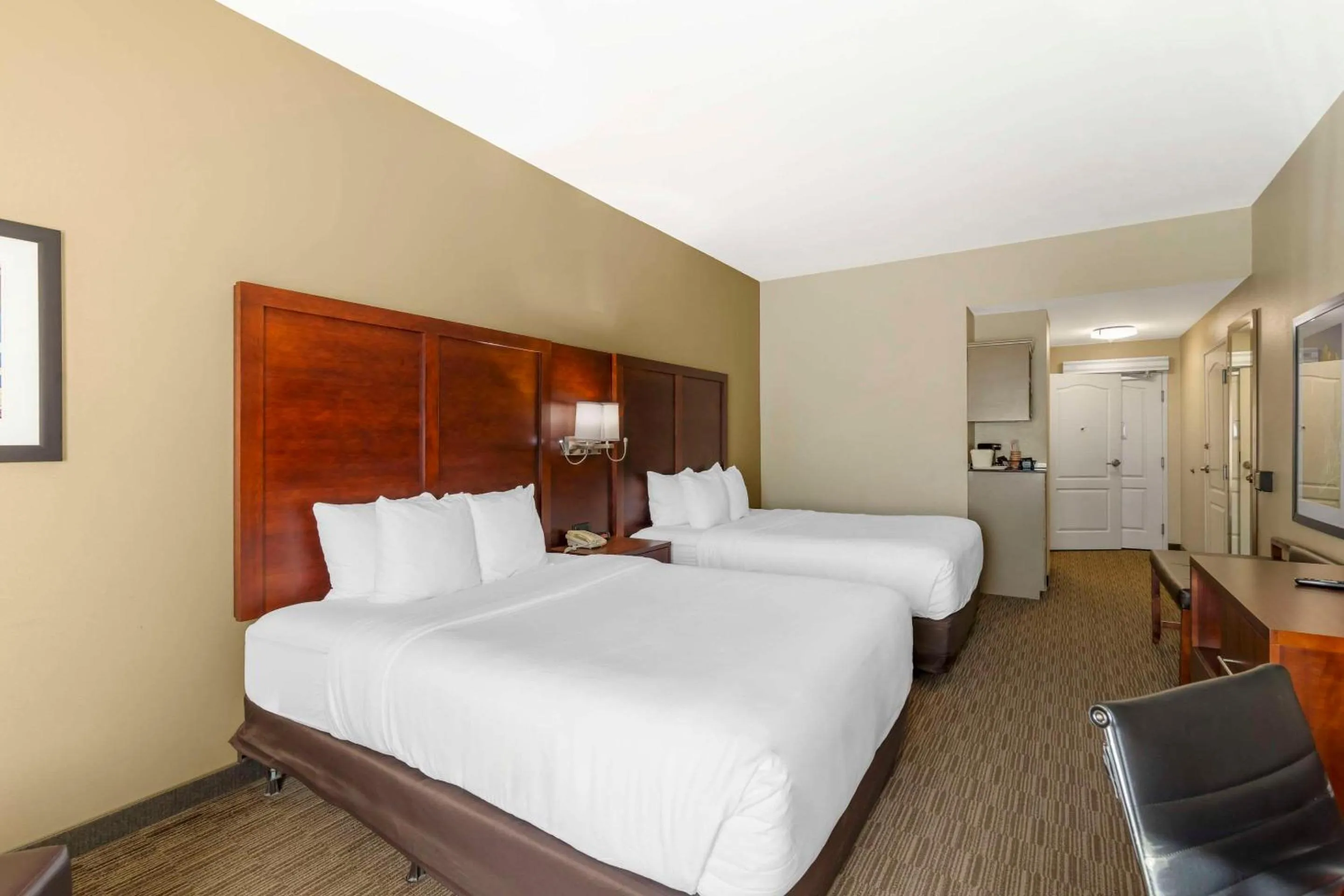 Bedroom, Bed in Comfort Inn & Suites