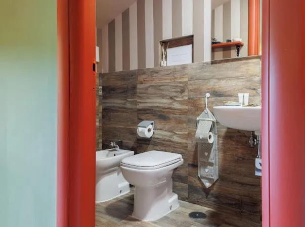 Toilet in B&B Locanda Cistercense