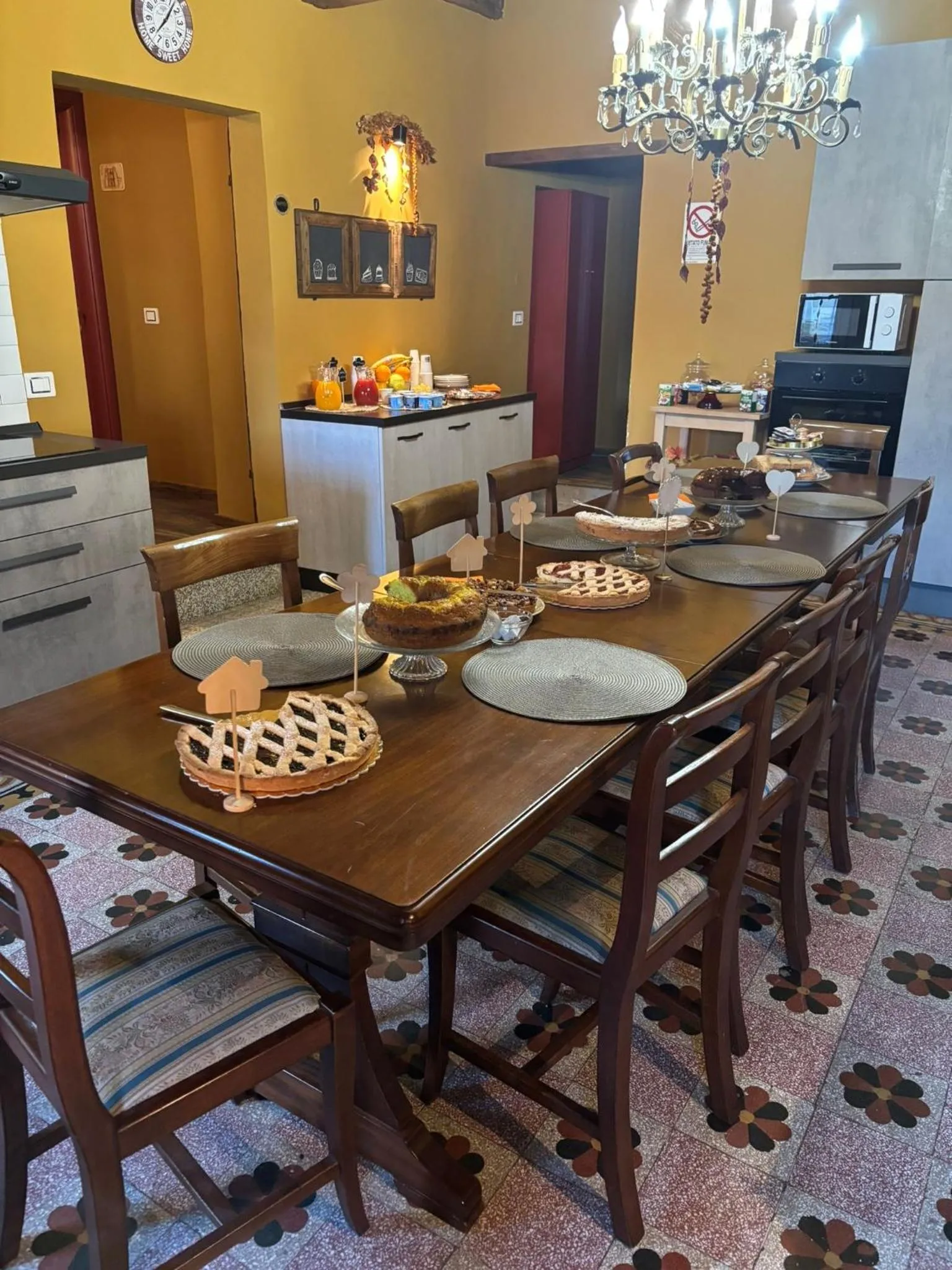 Kitchen or kitchenette in B&B Locanda Cistercense