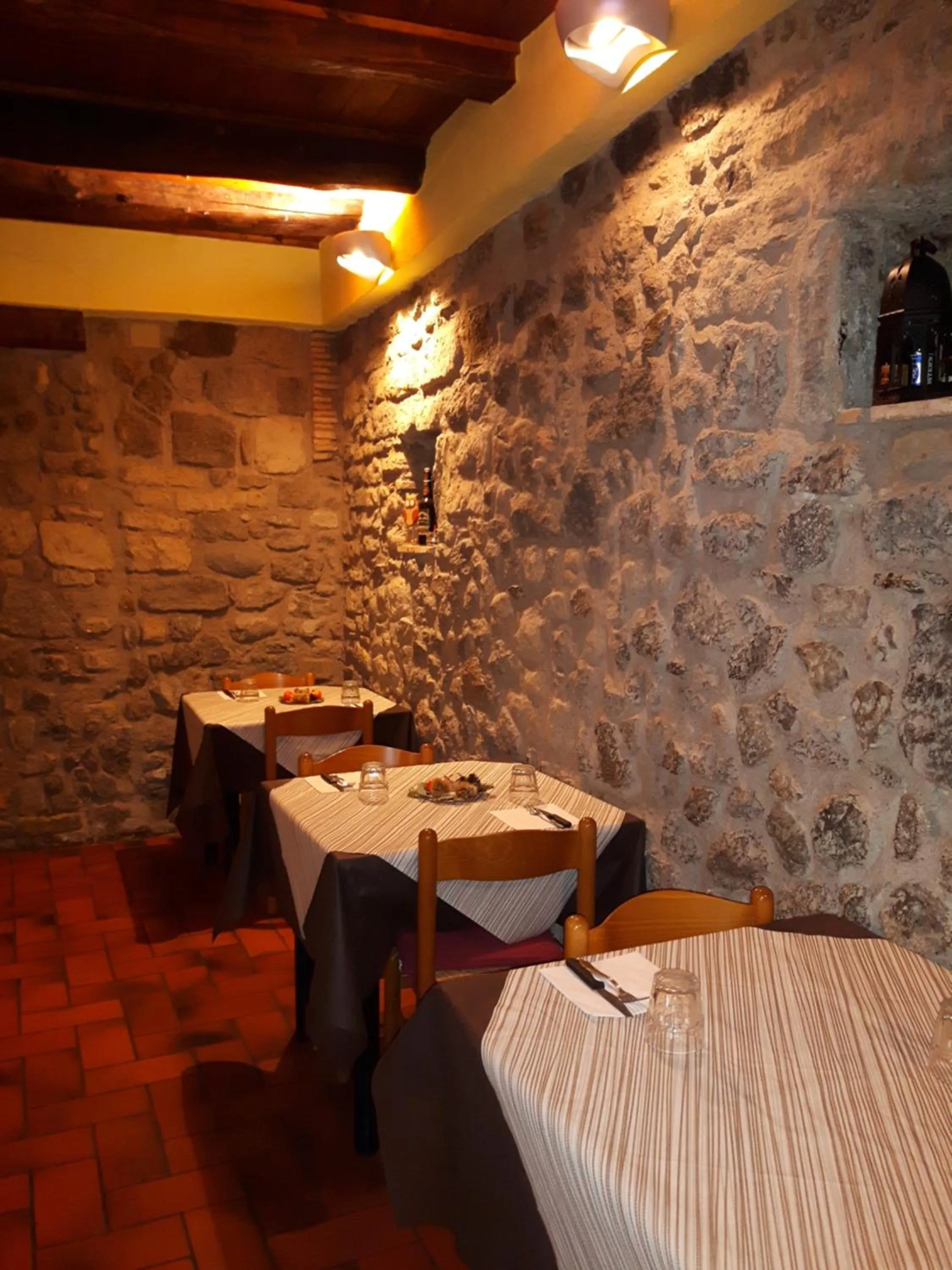 Restaurant/places to eat in B&B Locanda Cistercense