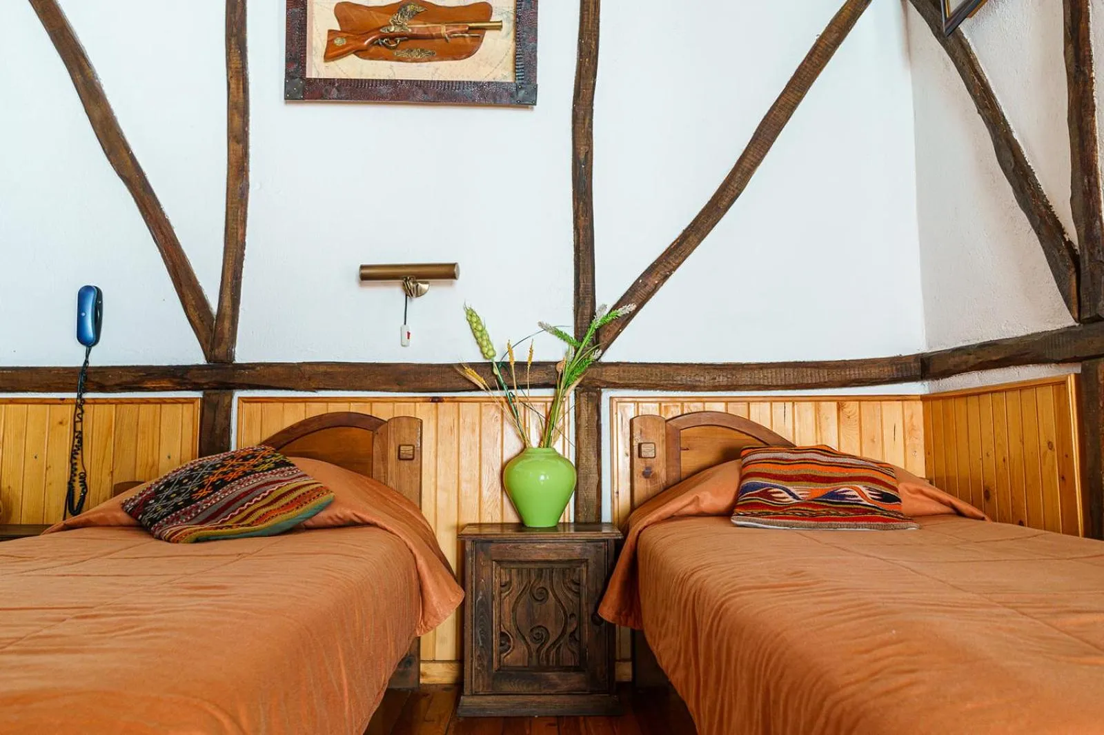 Seating area, Bed in Hotel Avion - Self check in