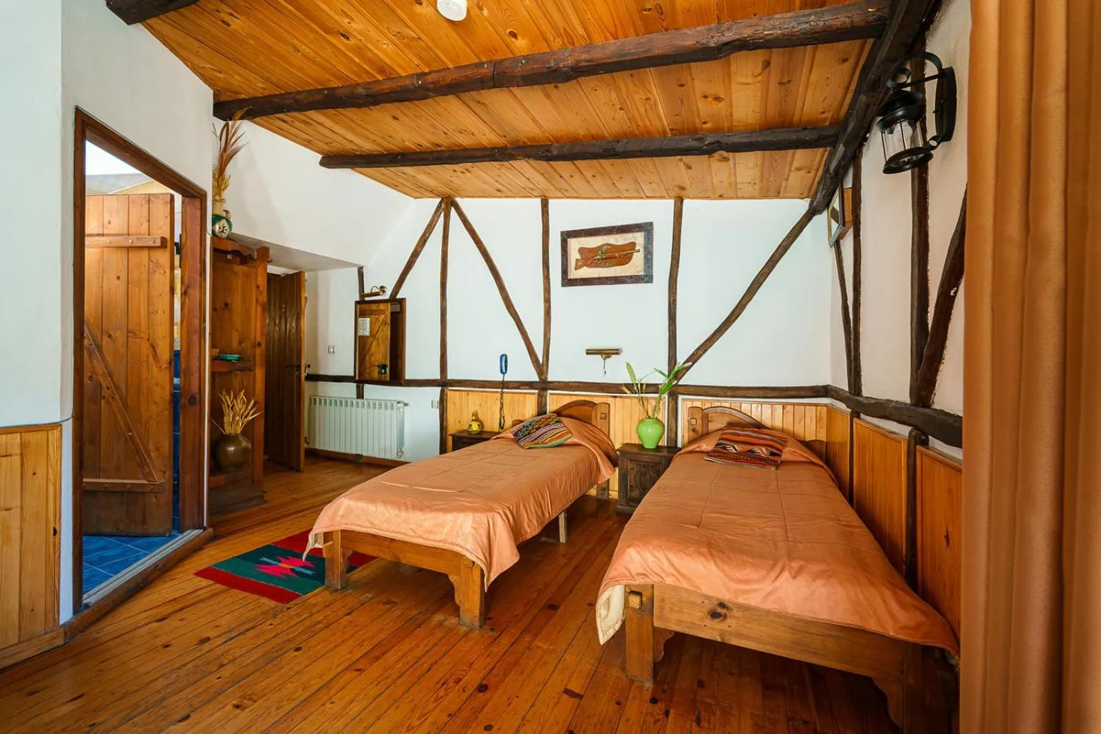 Bathroom, Bed in Hotel Avion - Self check in