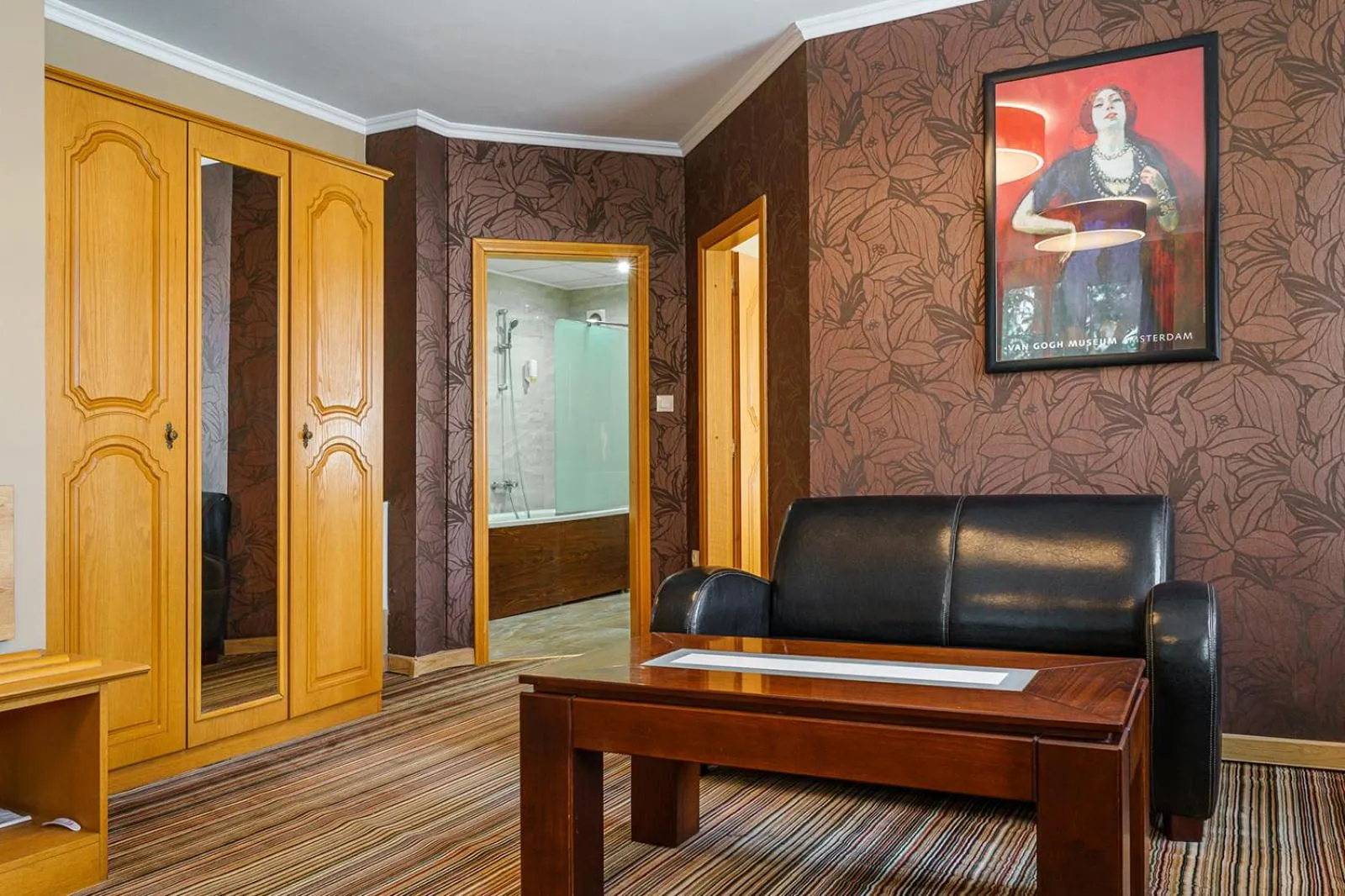 Bathroom in Hotel Avion - Self check in