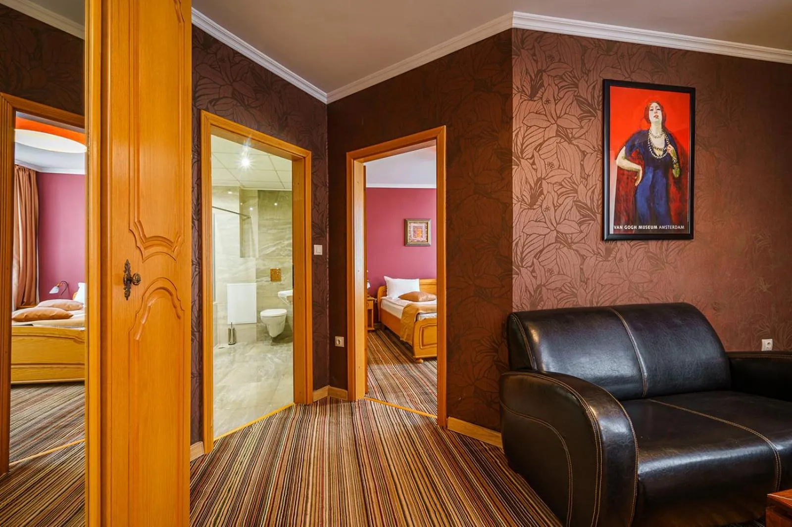 Bathroom, Bed in Hotel Avion - Self check in