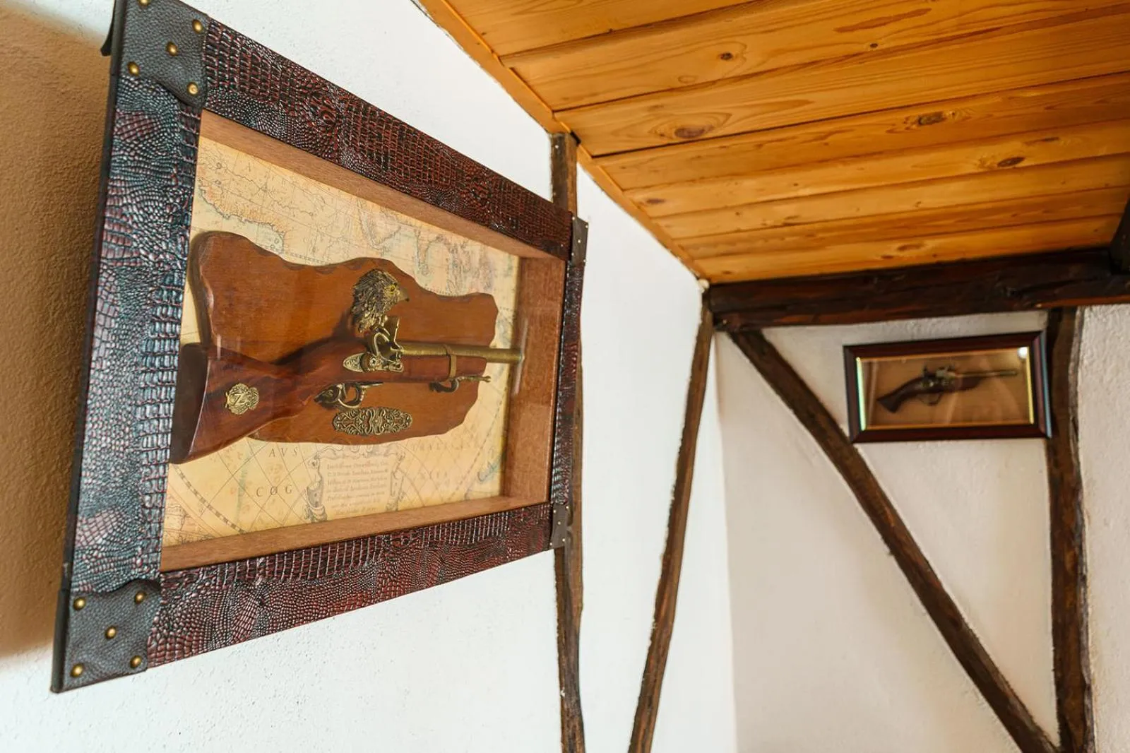 Photo of the whole room in Hotel Avion - Self check in