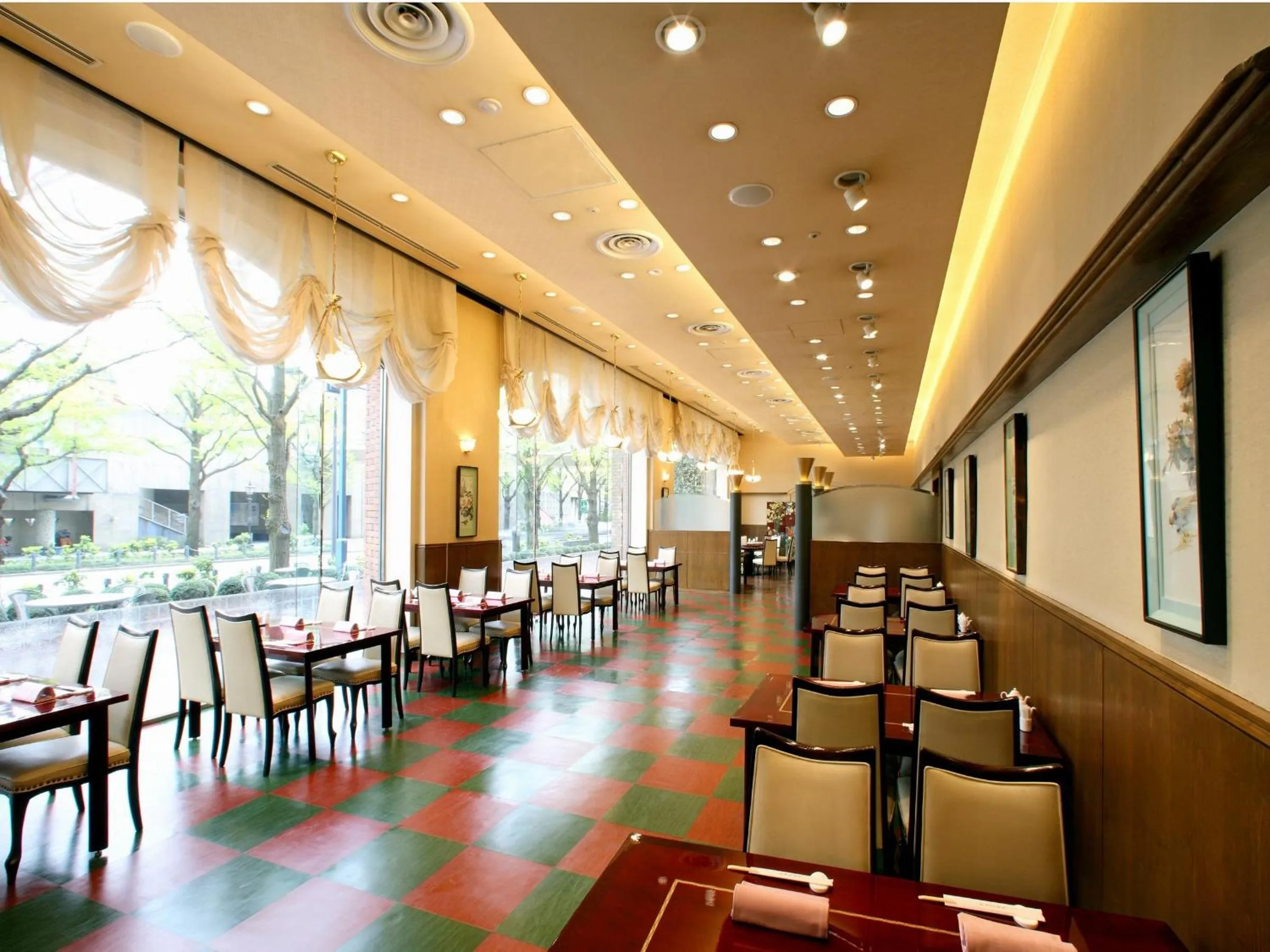 Restaurant/places to eat in Hotel Mielparque Yokohama