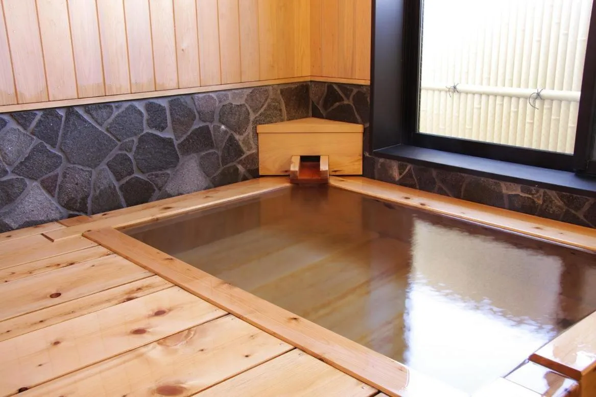 Hot Tub in Hiratakan