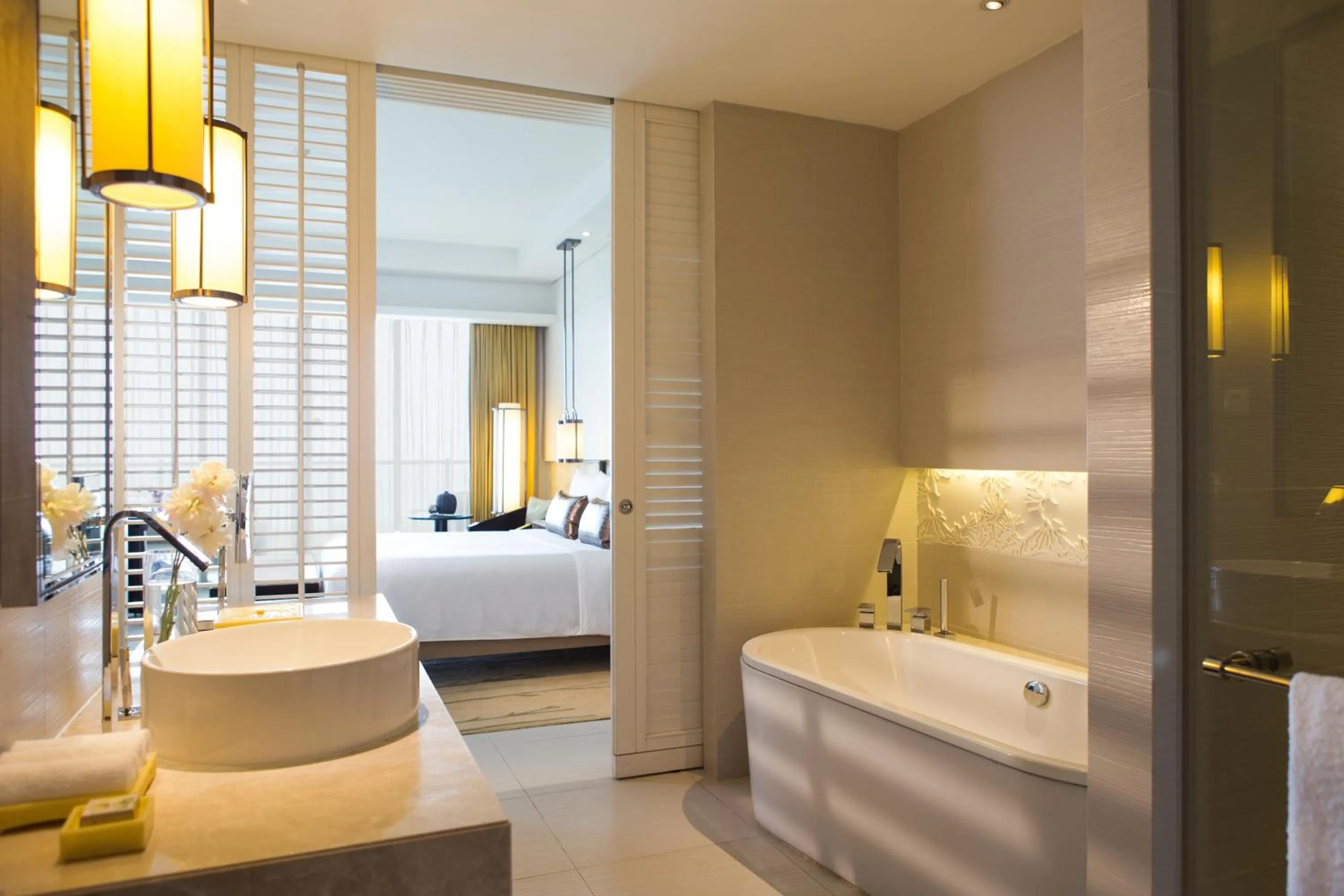 Bathroom, Bed in Renaissance Sanya Haitang Bay Resort