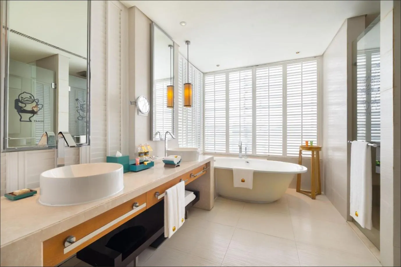 Shower in Renaissance Sanya Haitang Bay Resort