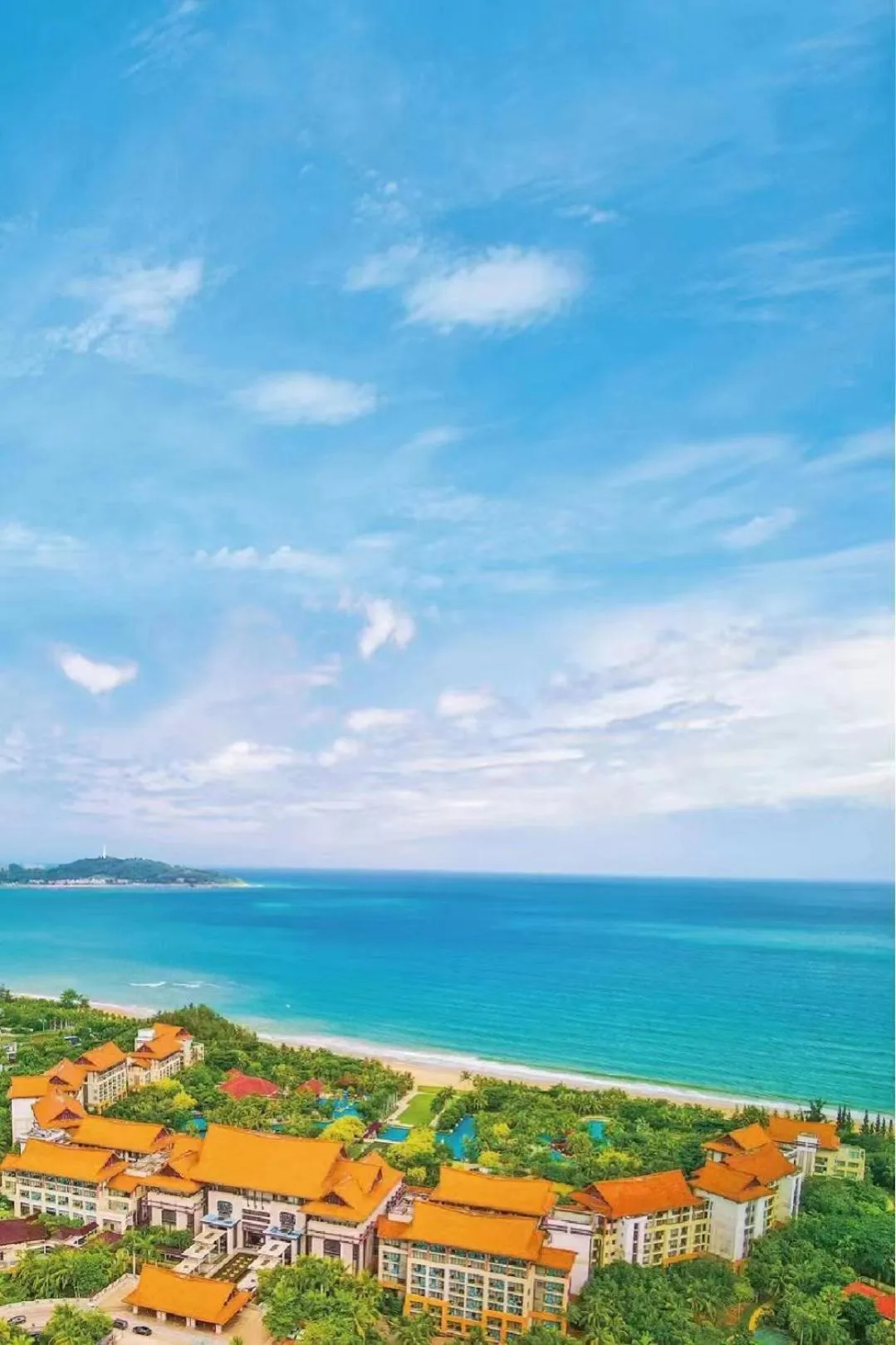 Property building in Renaissance Sanya Haitang Bay Resort