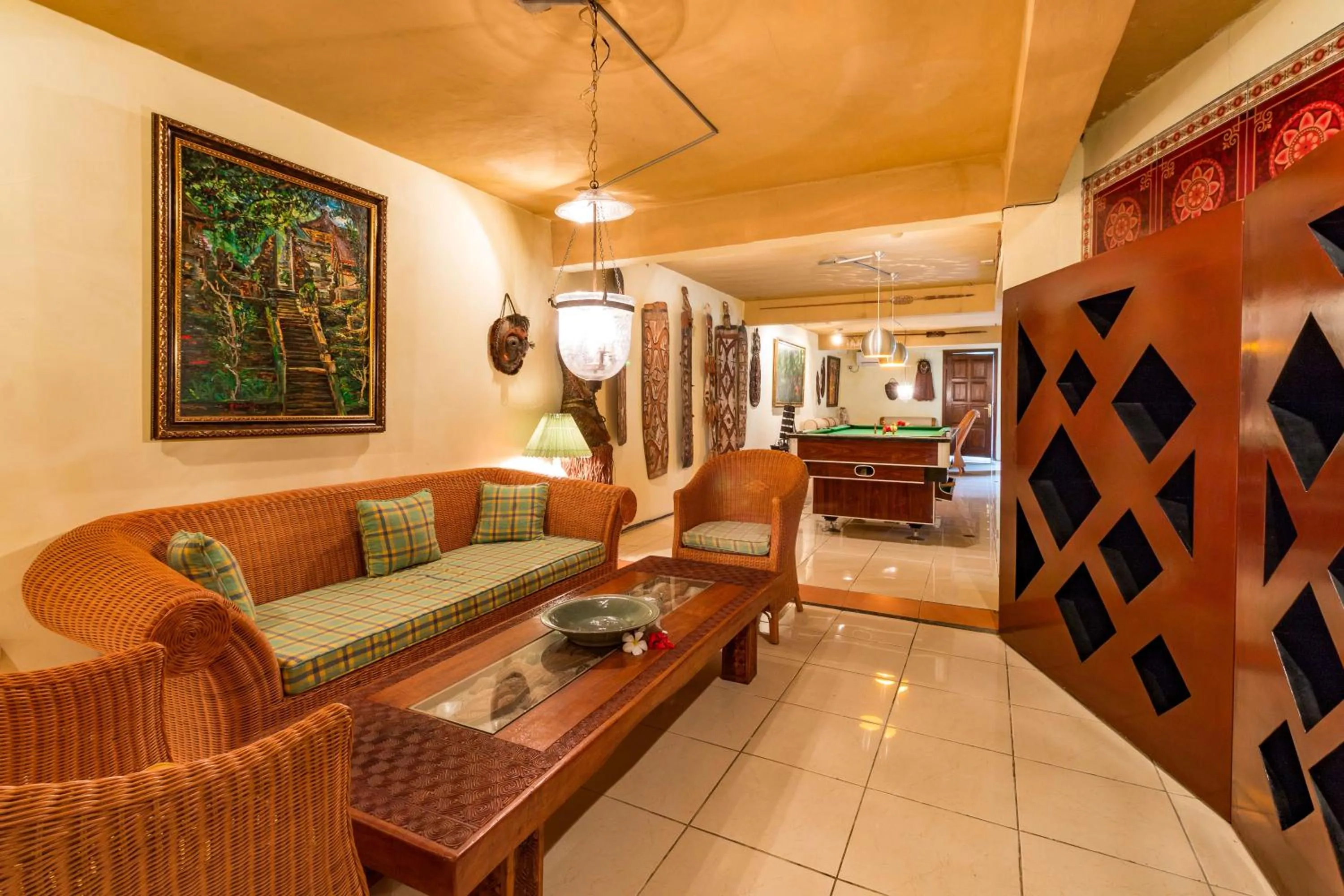 TV and multimedia in Tanah Merah Art Resort by AGATA