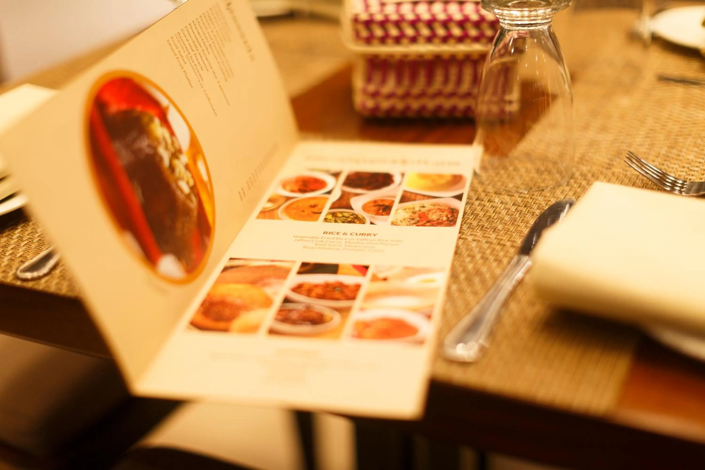 Restaurant/places to eat in Renuka City Hotel