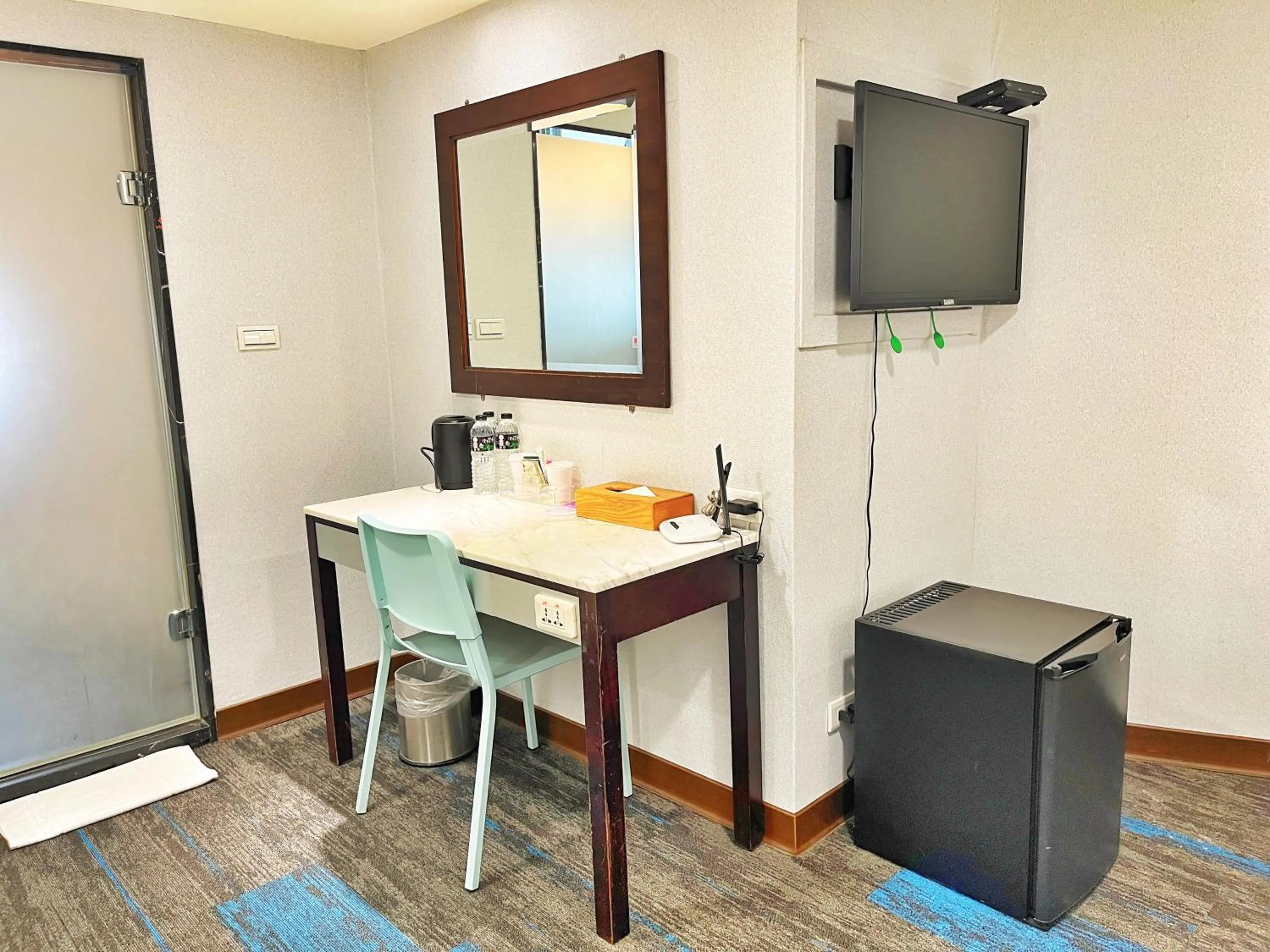 Photo of the whole room in 華麗大飯店Ferrary Hotel