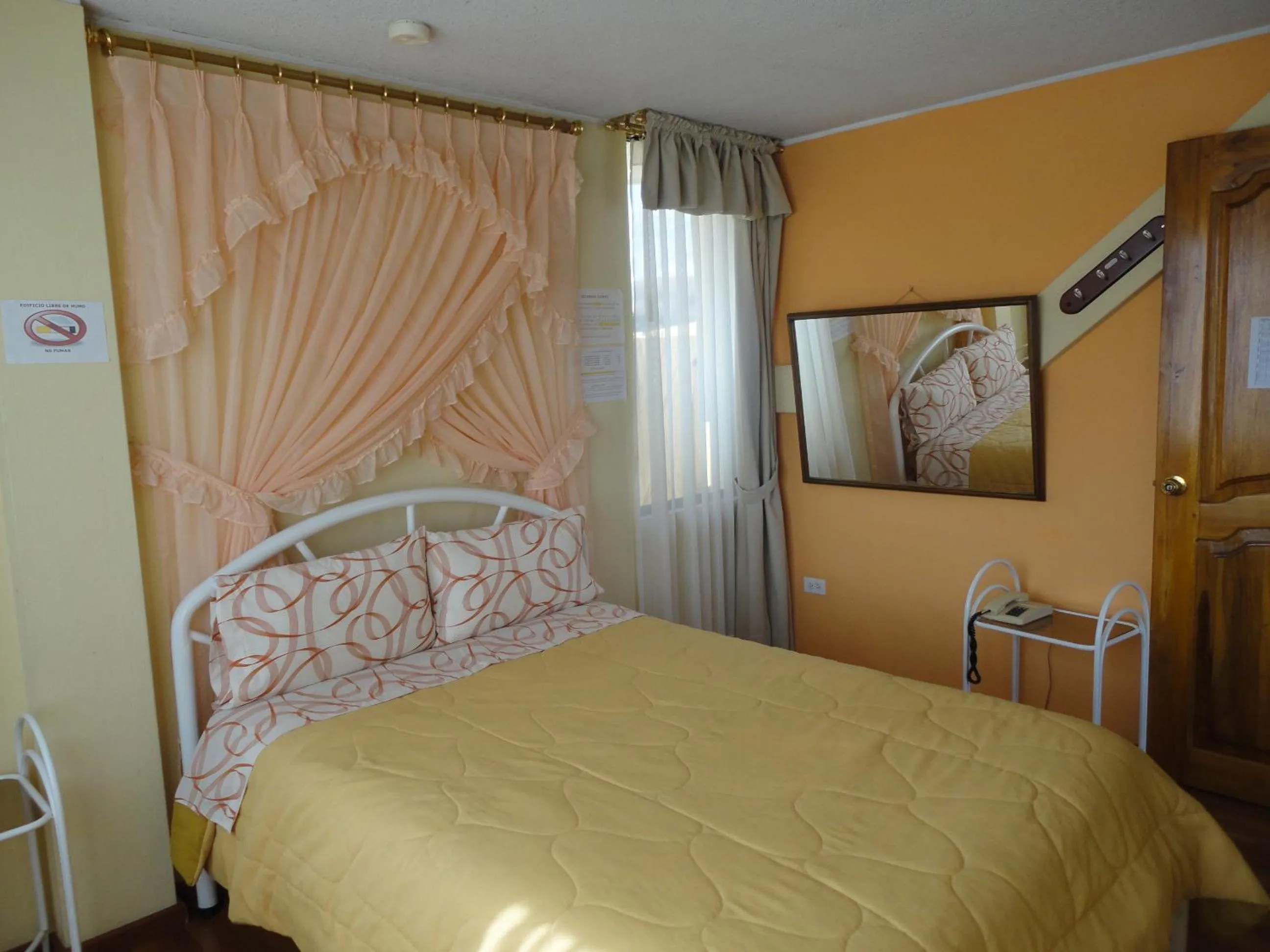 Standard Double Room in Hostal El Sol de Cayambe