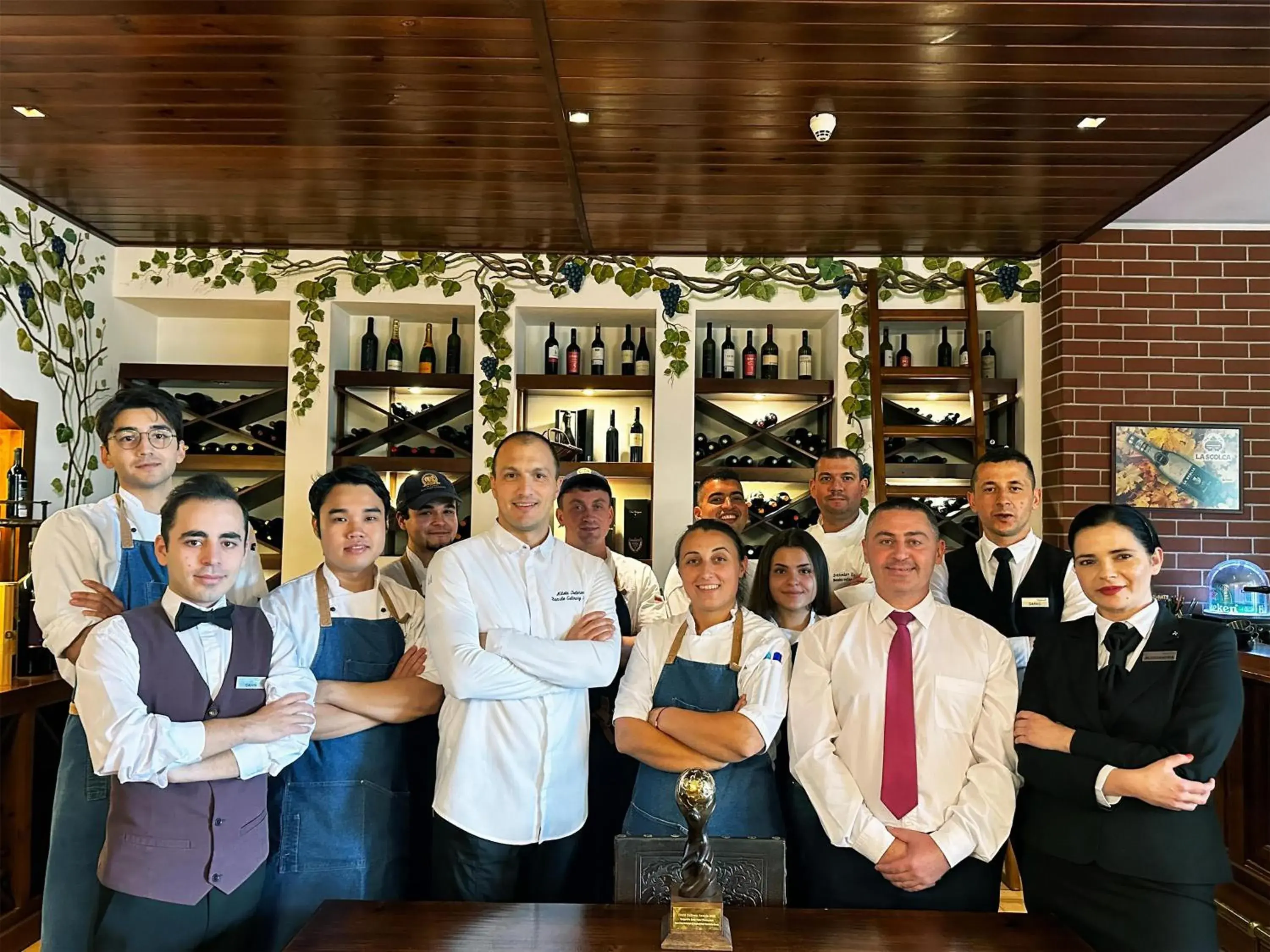 Restaurant/places to eat in Kempinski Hotel Grand Arena Bansko Restaurant/places to eat in Kempinski Hotel Grand Arena Bansko