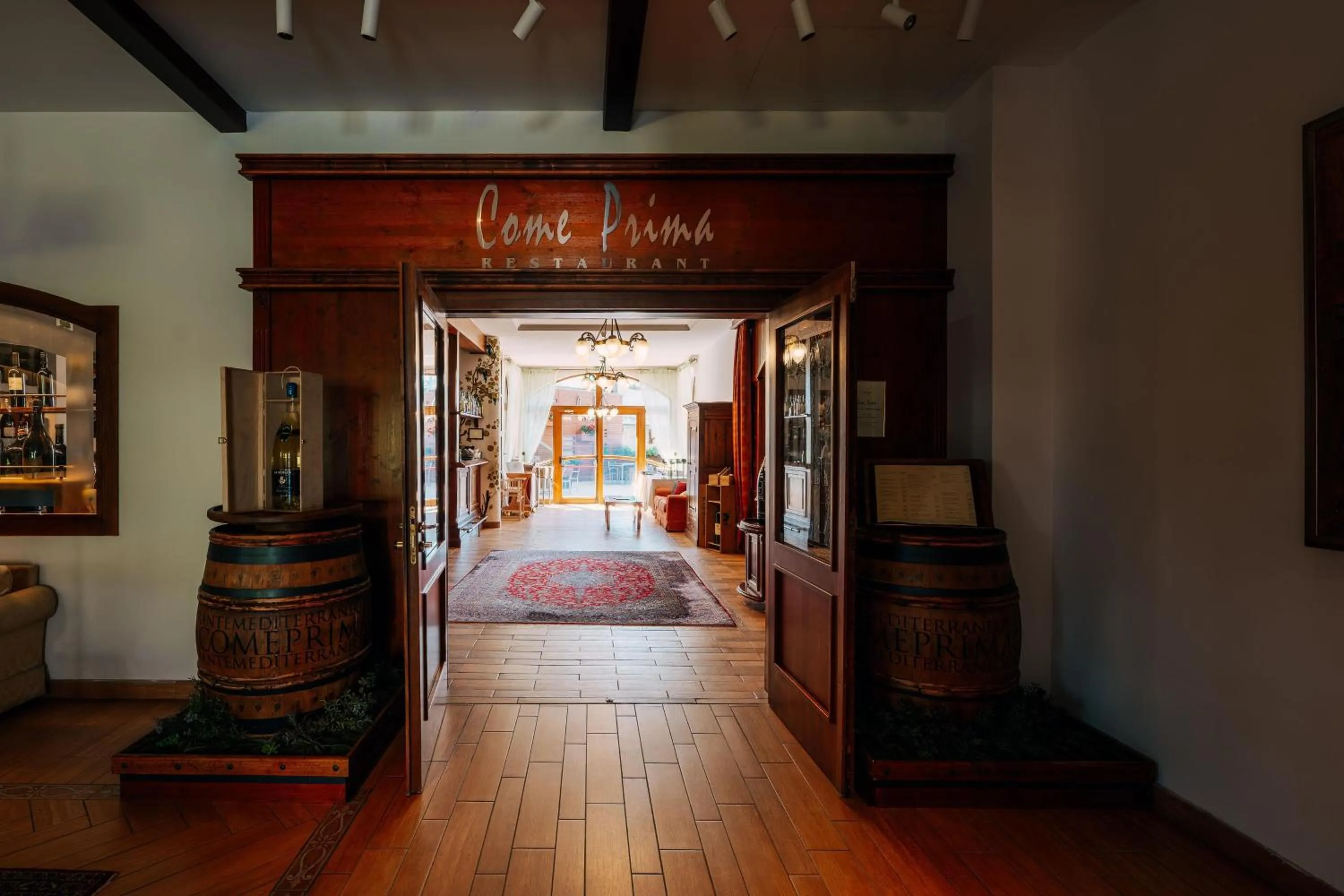 Inner courtyard view, Bed in Kempinski Hotel Grand Arena Bansko