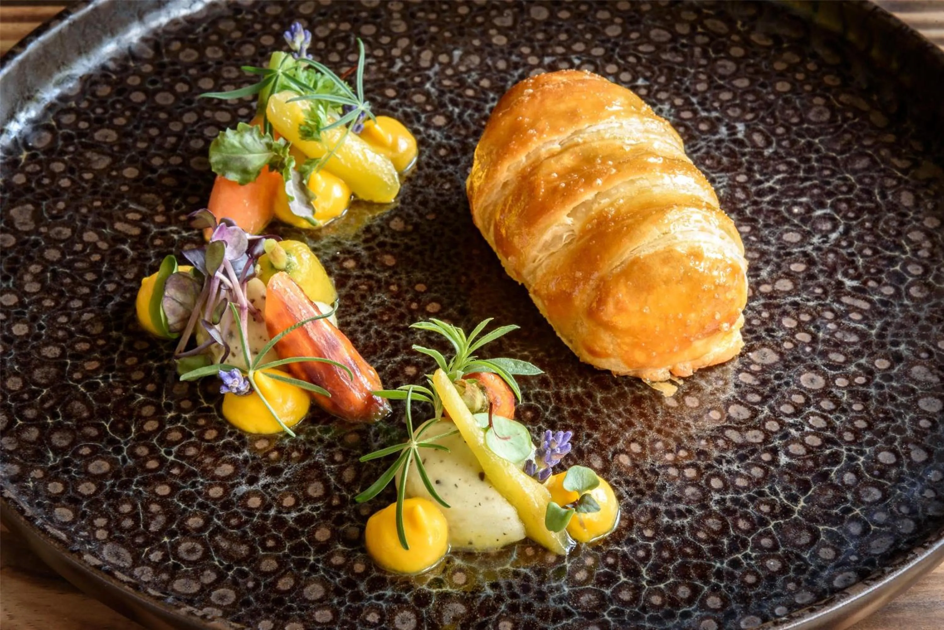 Restaurant/places to eat in Kempinski Hotel Grand Arena Bansko