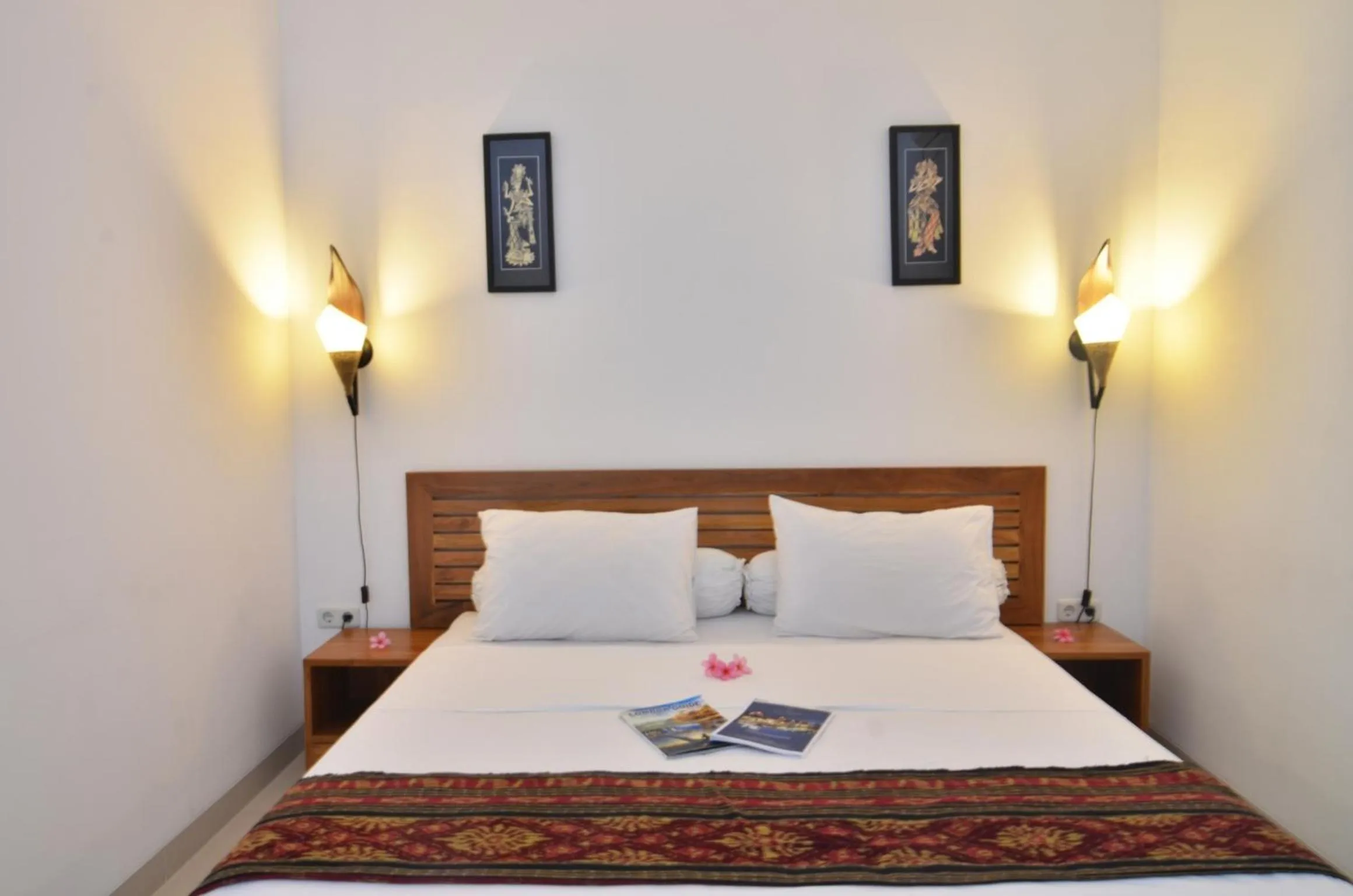 Bedroom, Bed in Dream Estate Resort