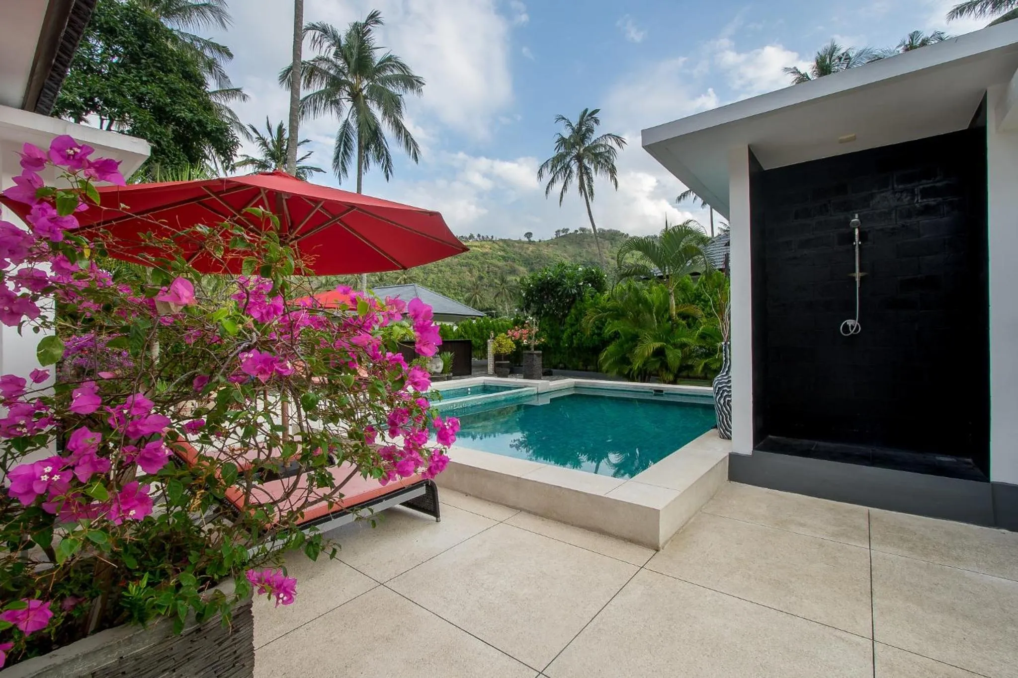Pool view in Dream Estate Resort