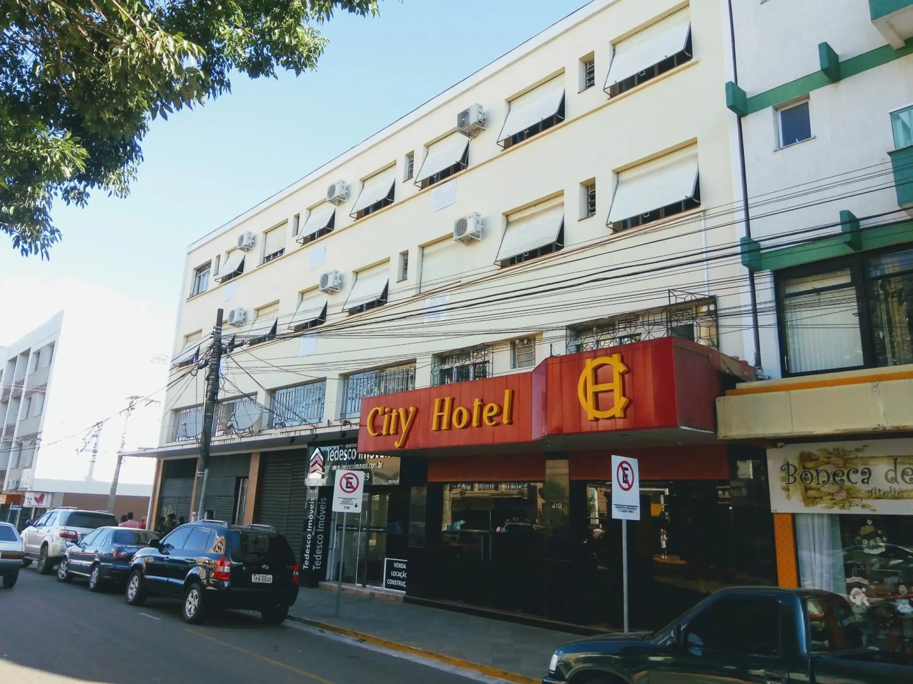 City Hotel PF City Hotel PF
