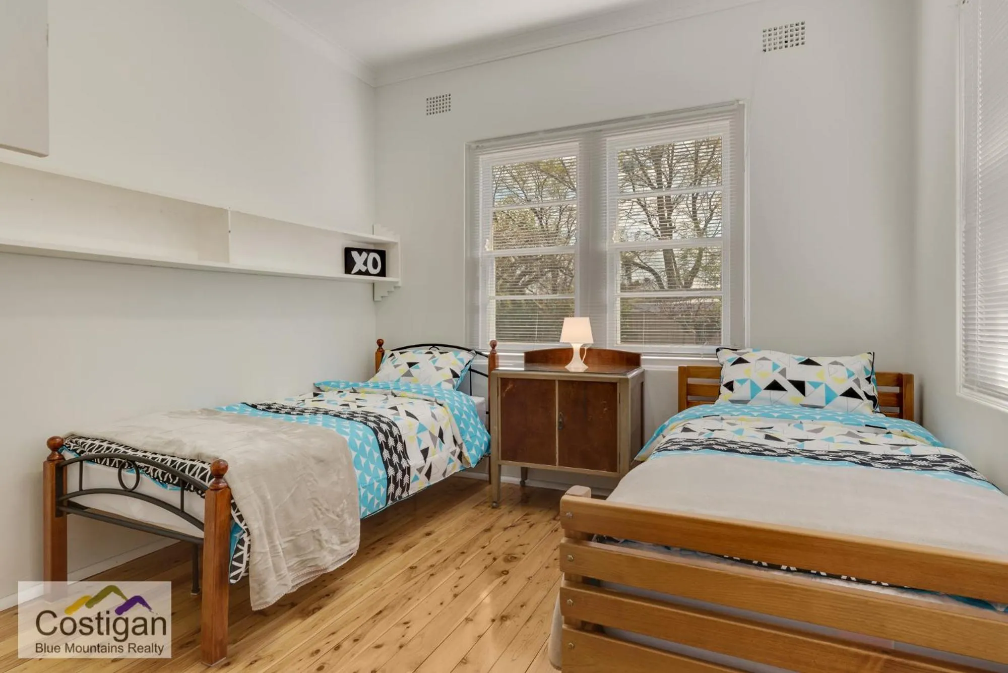 Bedroom, Bed in The Summit House