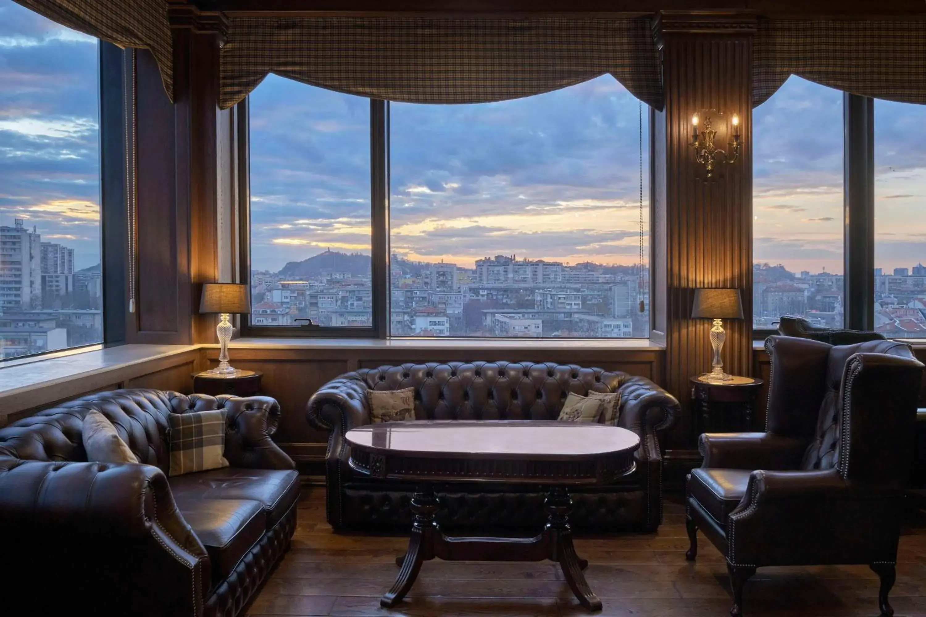 Lounge or bar in Radisson Hotel Plovdiv Lounge or bar in Radisson Hotel Plovdiv