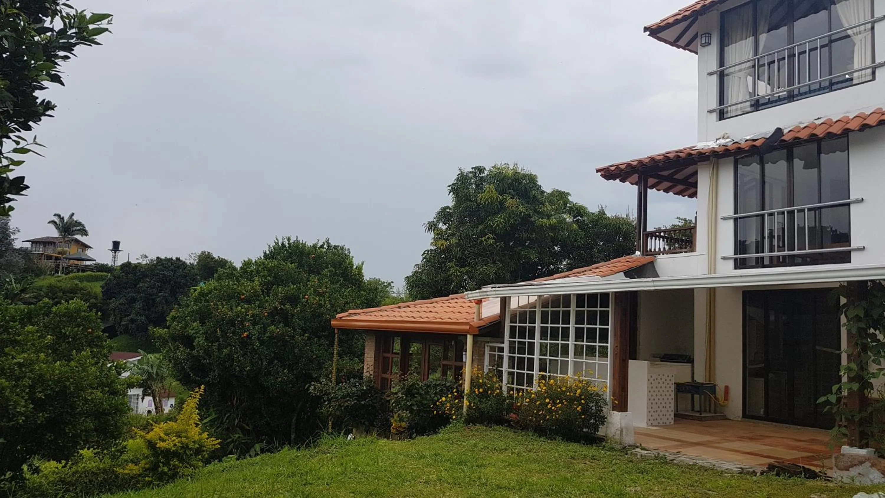 Property building in El Portal de Mariana