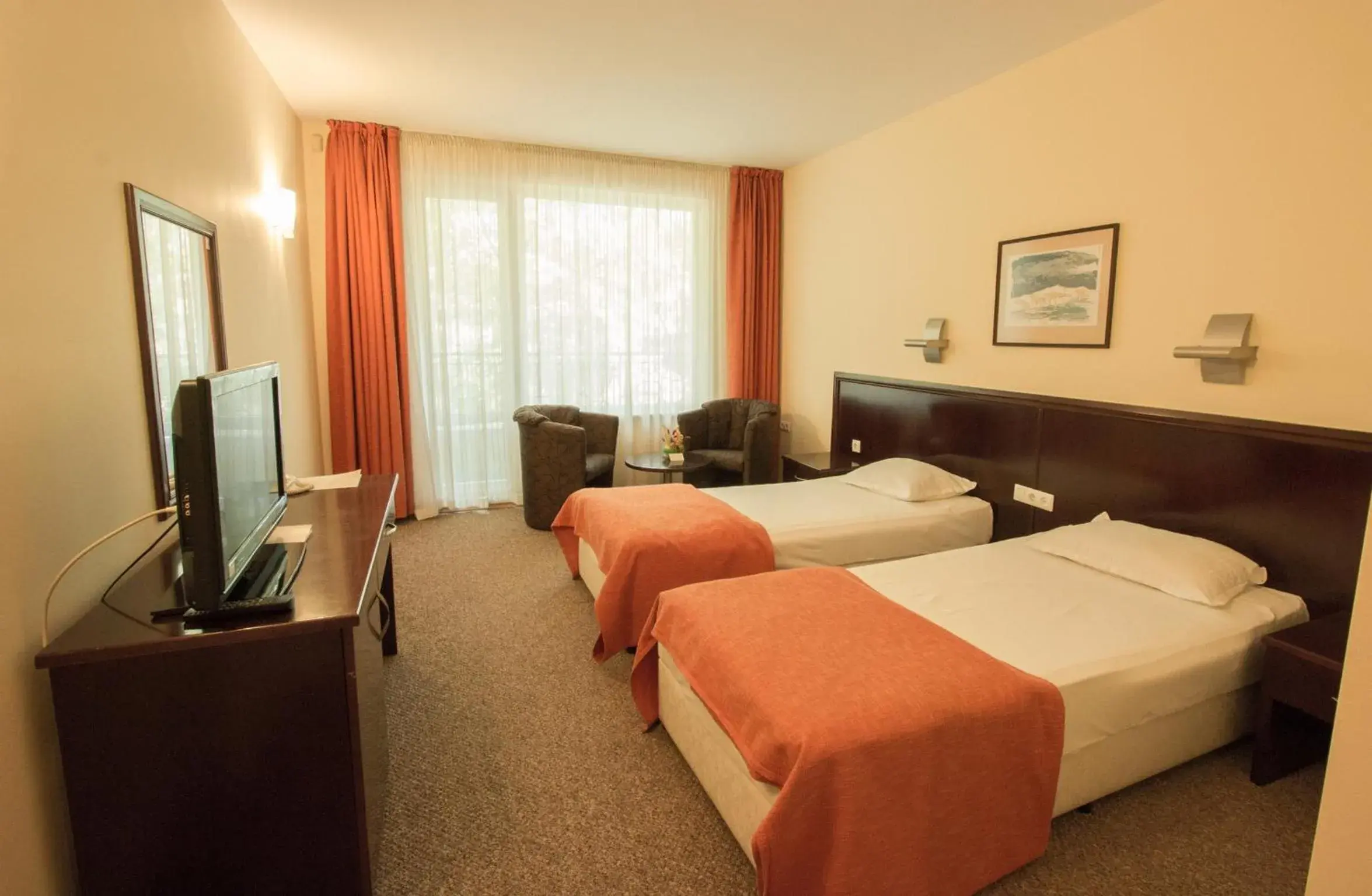 Twin Room in Hotel Divesta - self check in Twin Room in Hotel Divesta - self check in