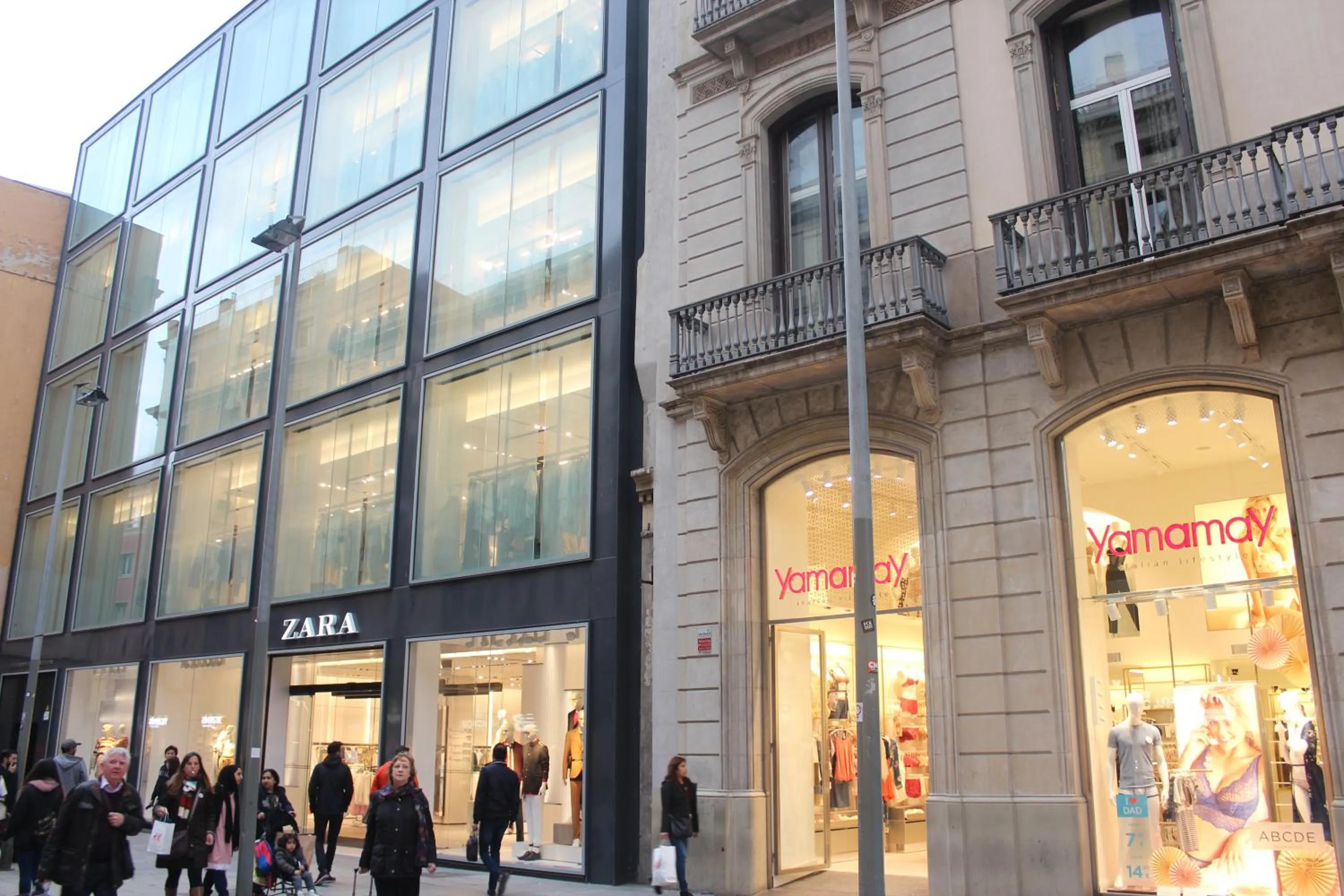 Street view in Pensión Arosa