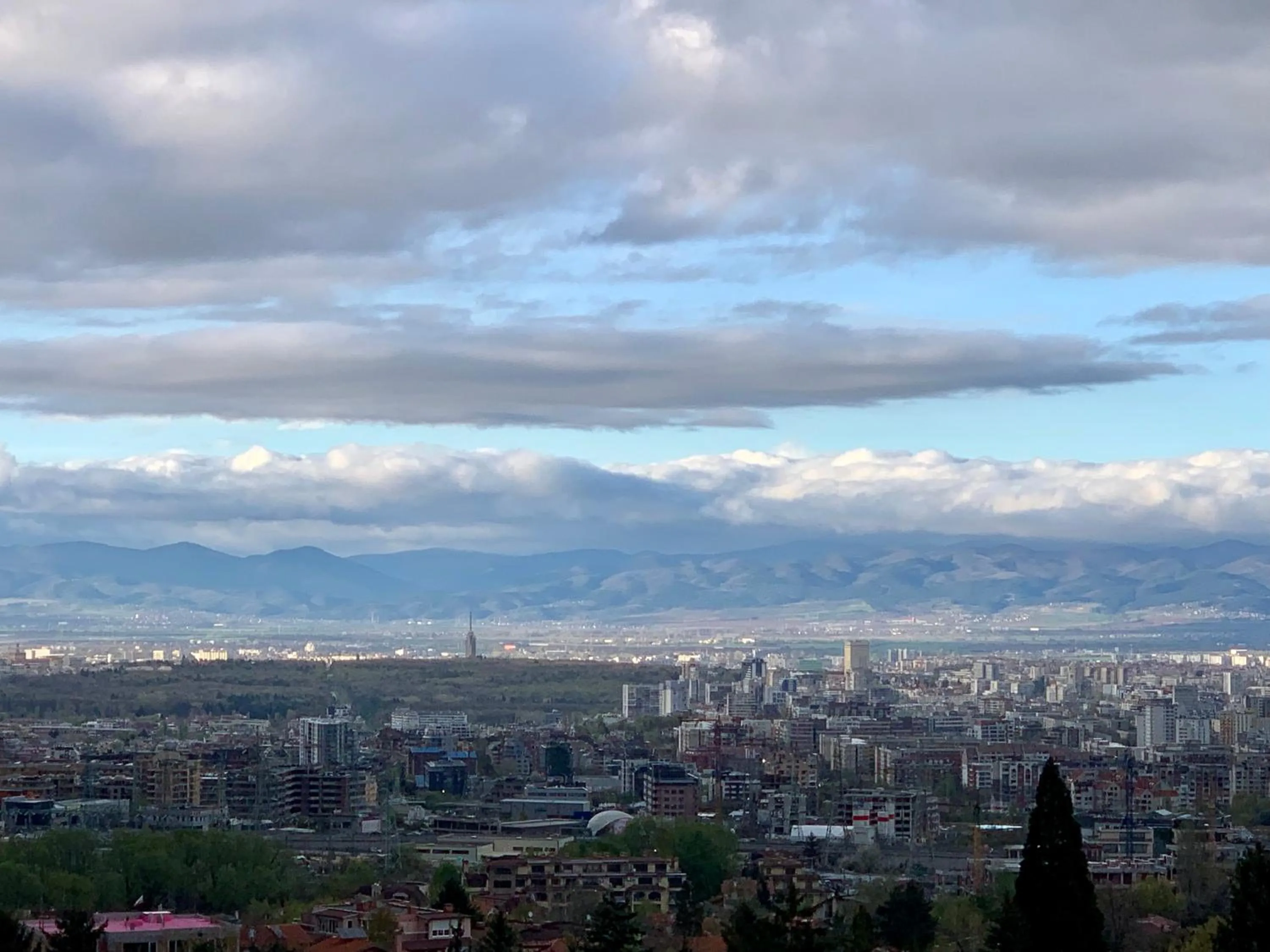 Neighbourhood in Atlantic Hotel - Free Parking