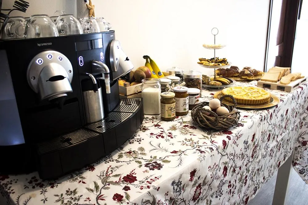 Breakfast in B&B Villa Montreux