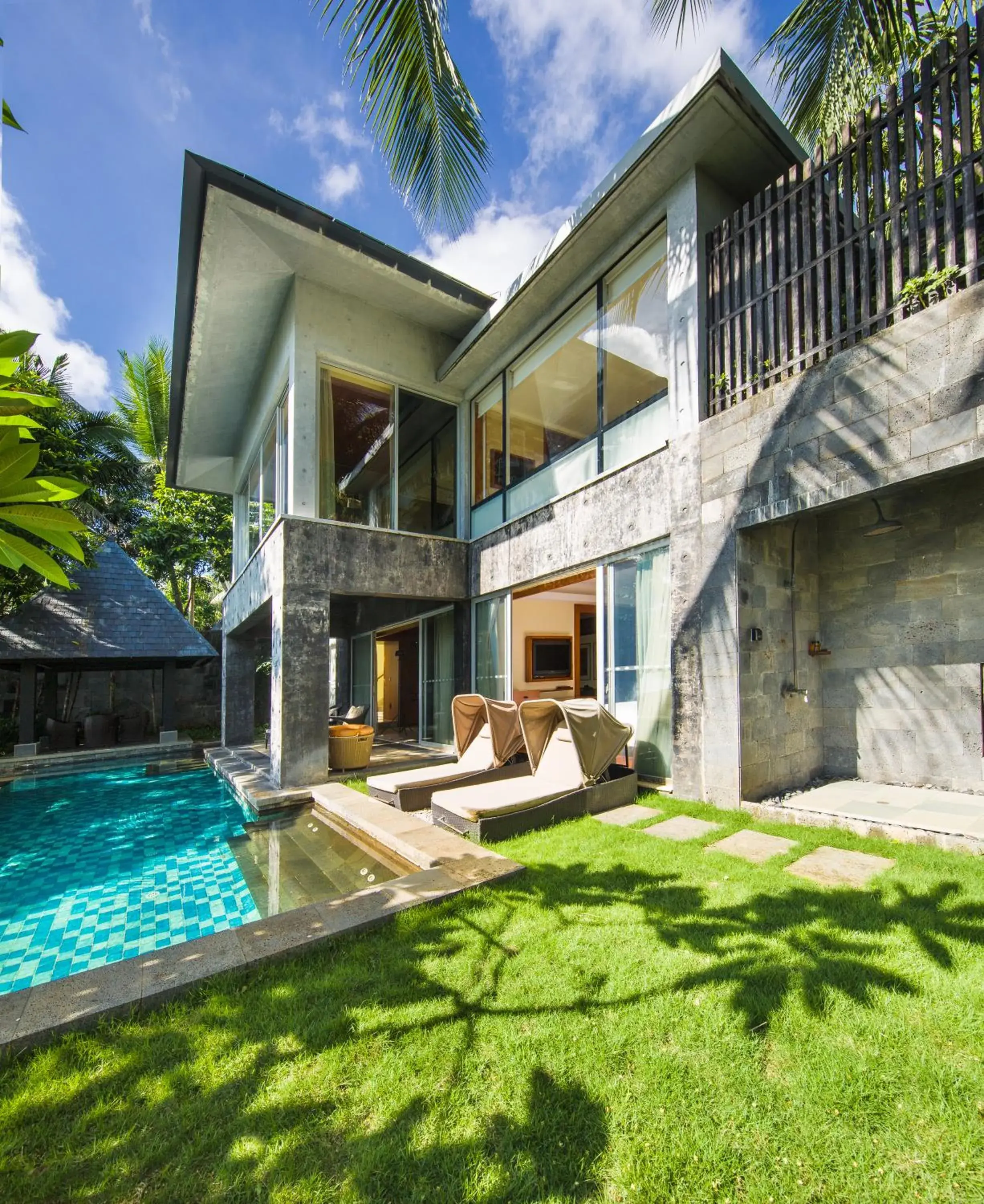 Property building in Mandarin Oriental, Sanya Property building in Mandarin Oriental, Sanya