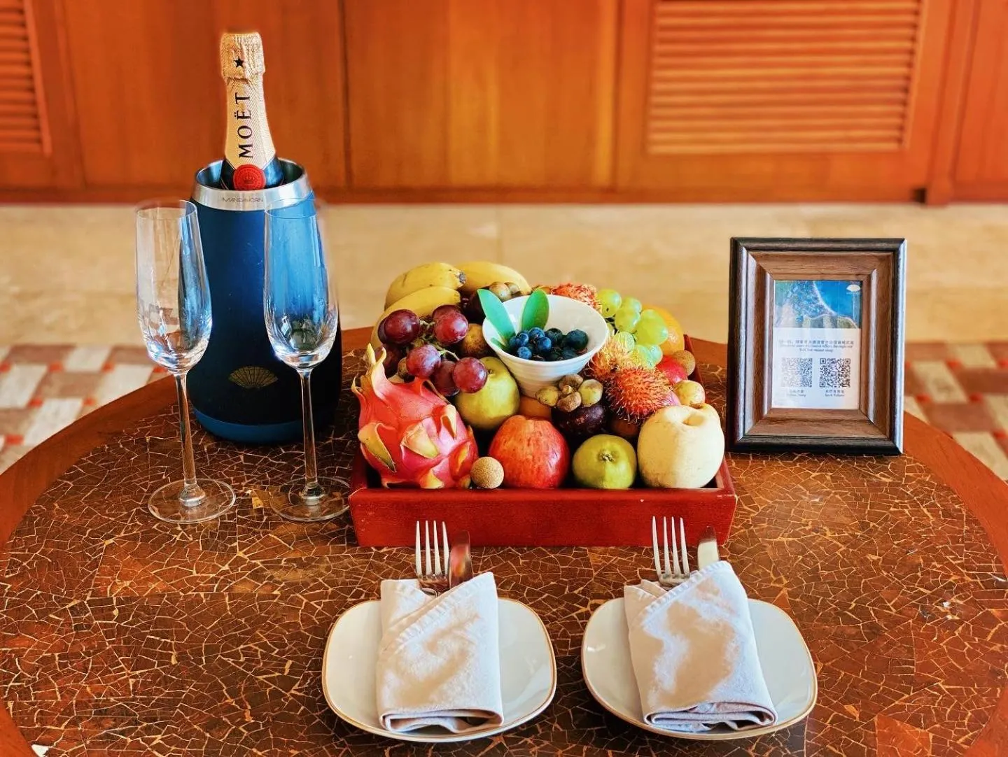 People in Mandarin Oriental, Sanya