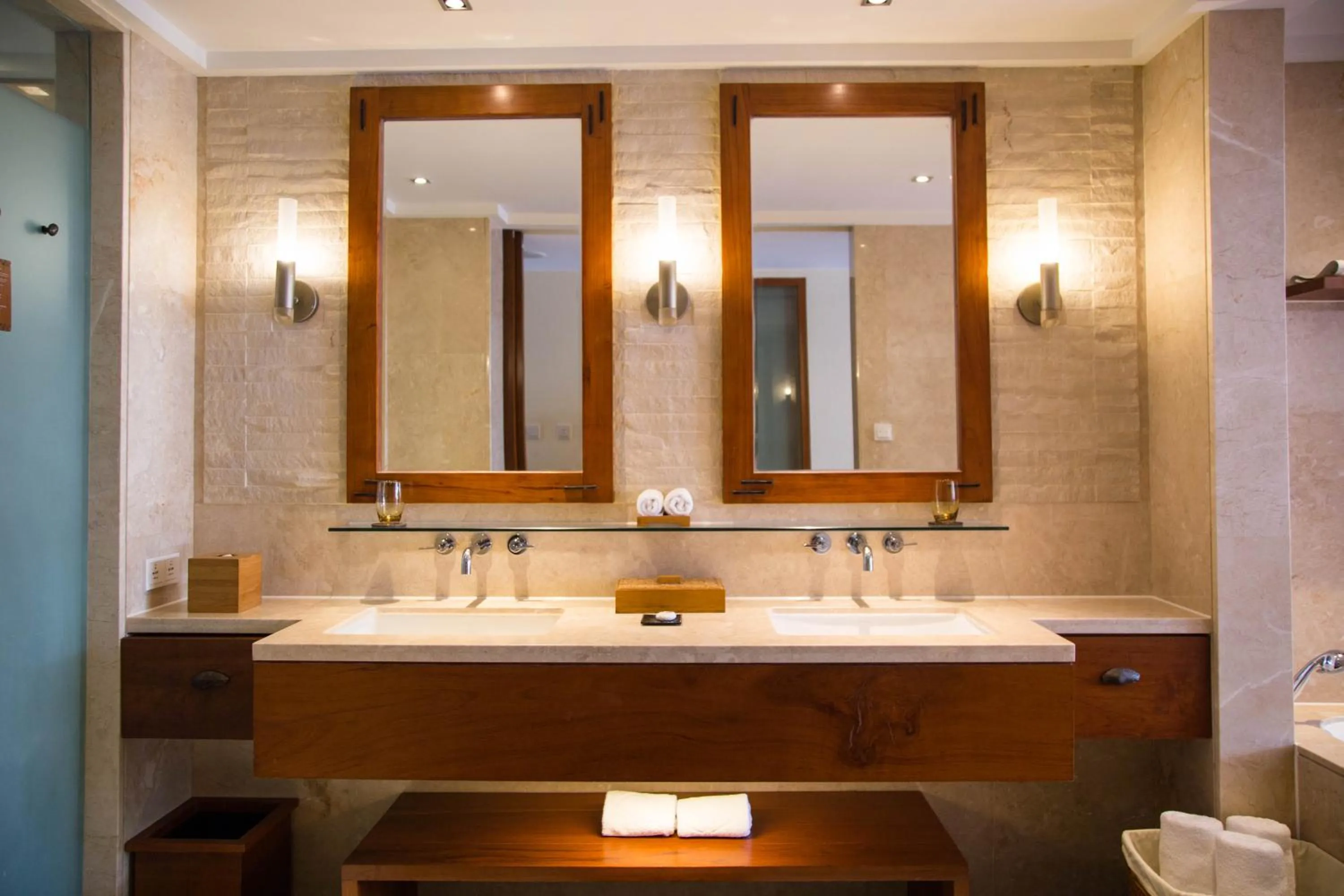 Bathroom in Mandarin Oriental, Sanya