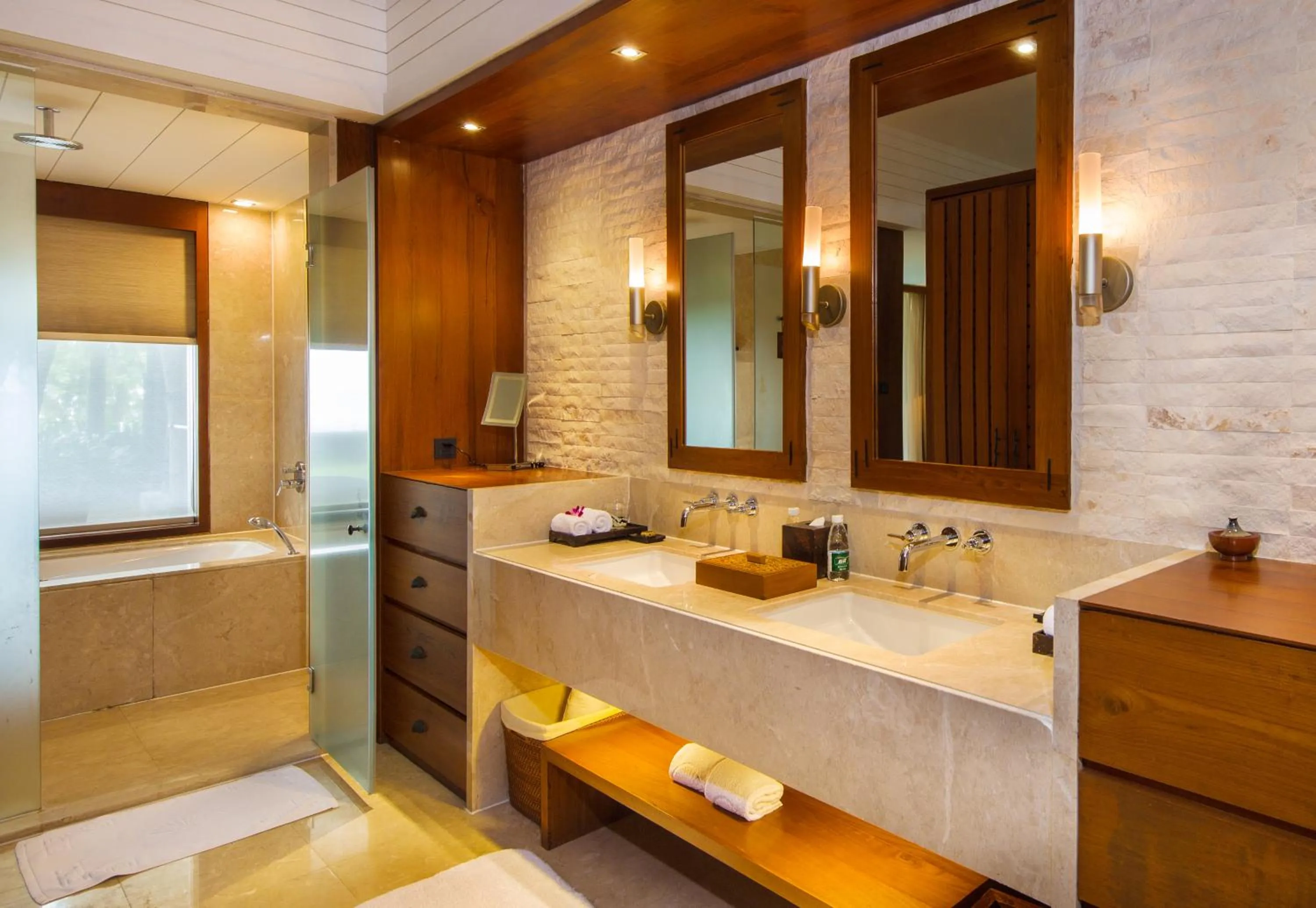 Bathroom in Mandarin Oriental, Sanya