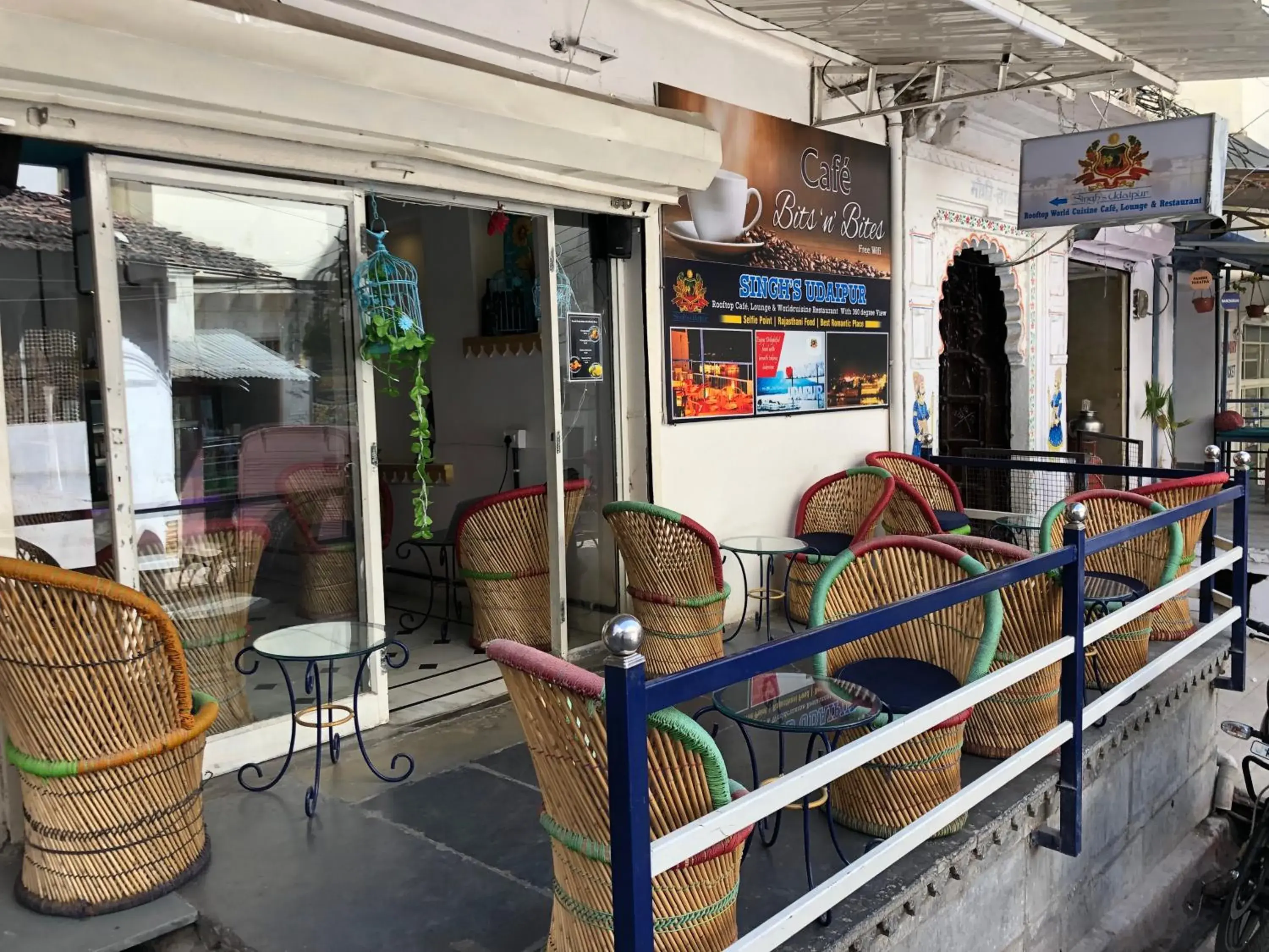 Facade/entrance in Maa Ji House on Lake Pichola Facade/entrance in Maa Ji House on Lake Pichola