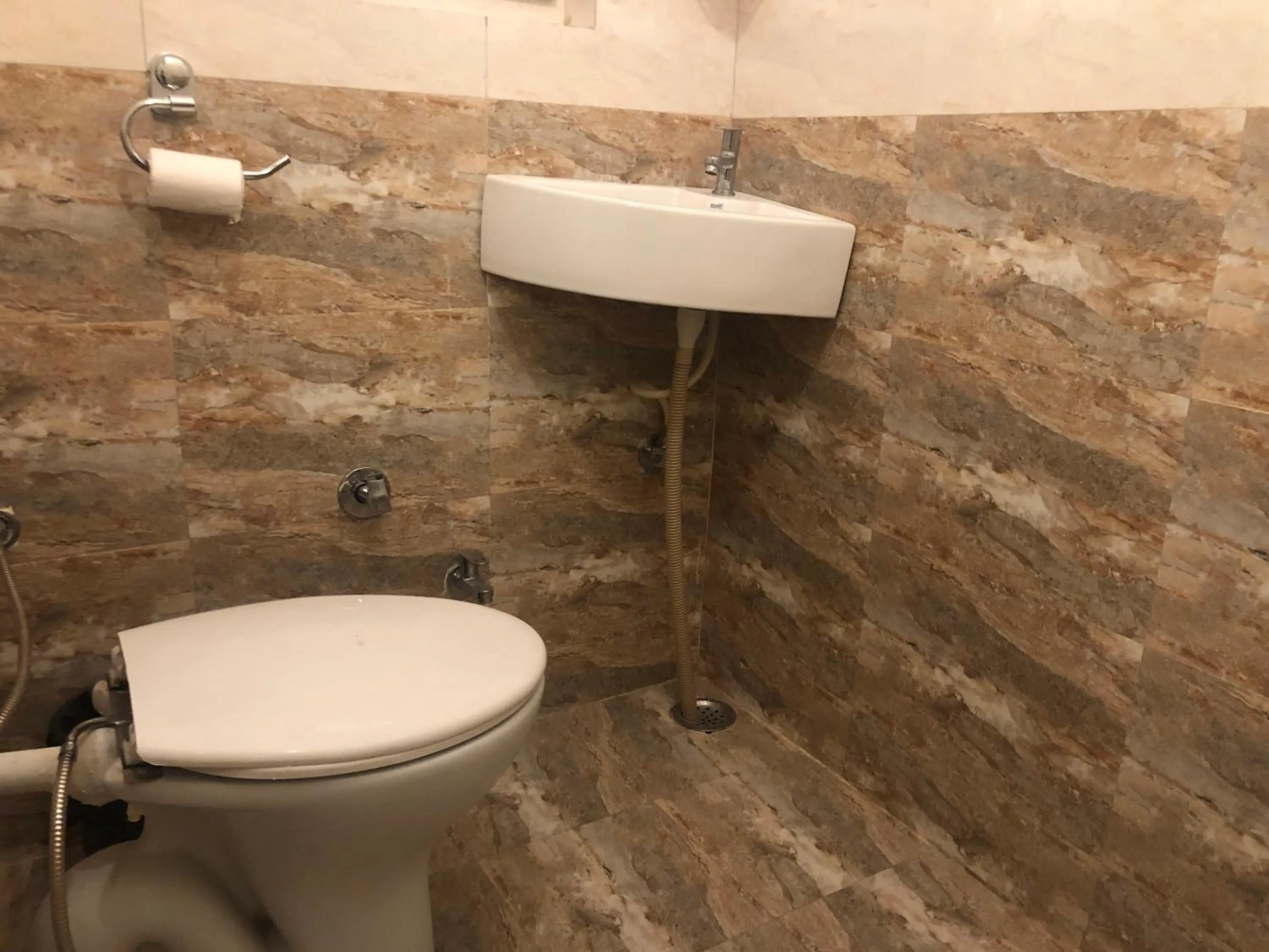 Toilet in Maa Ji House on Lake Pichola