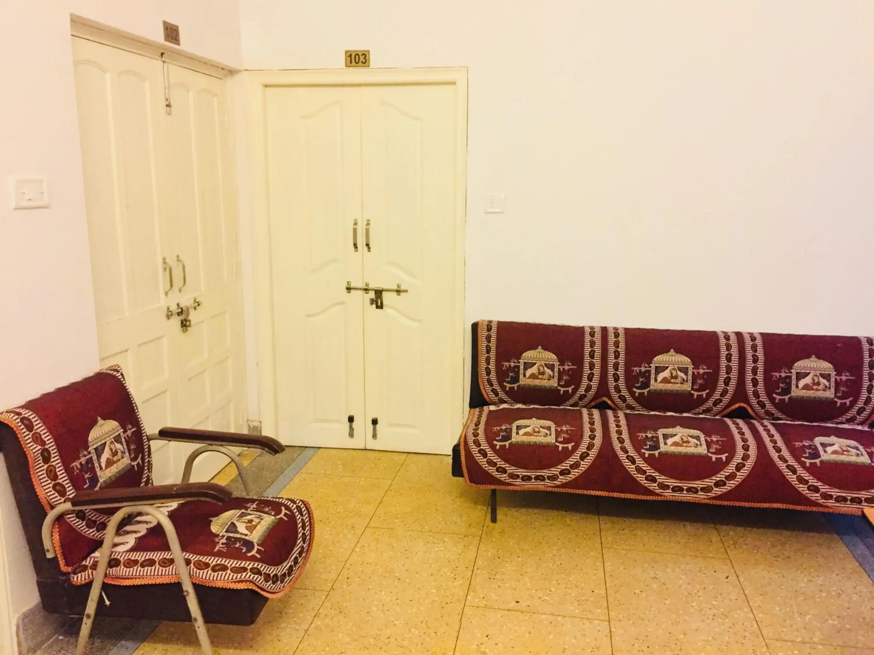 Living room in Maa Ji House on Lake Pichola Living room in Maa Ji House on Lake Pichola