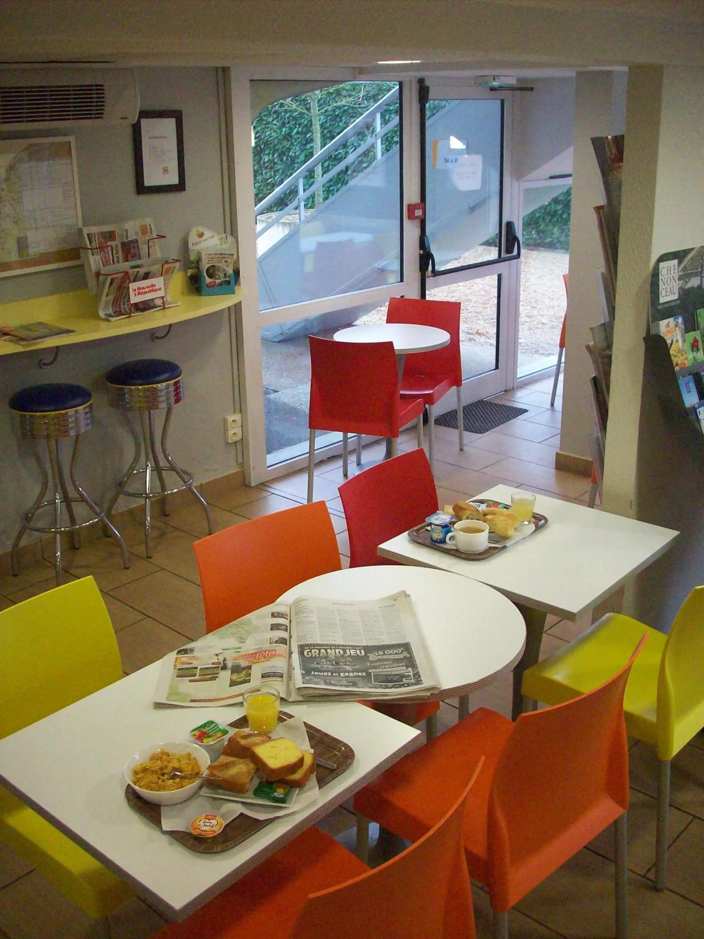 Buffet breakfast in Premiere Classe Tours Sud - Chambray Lès Tours