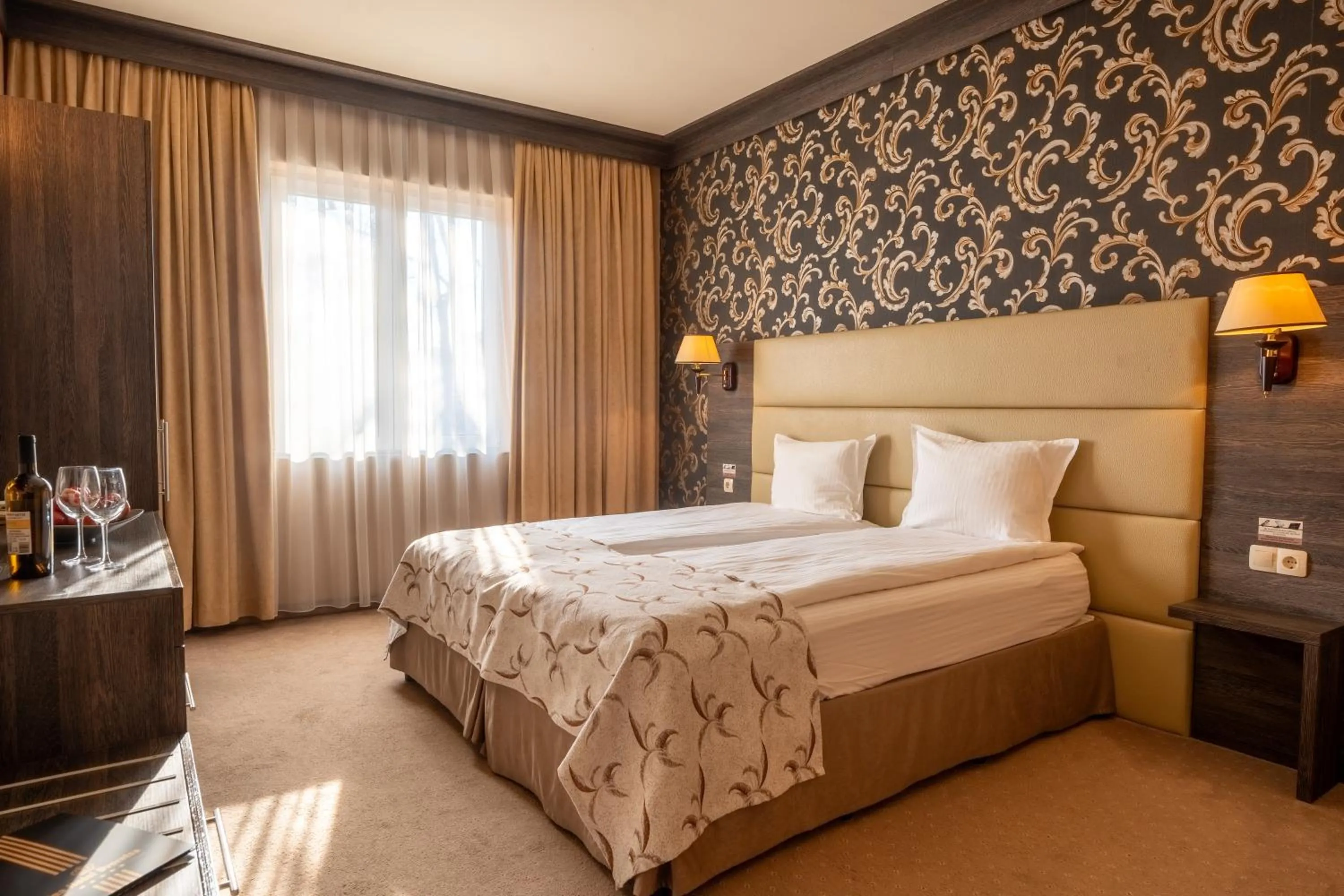 Photo of the whole room, Bed in Spa Hotel Dvoretsa