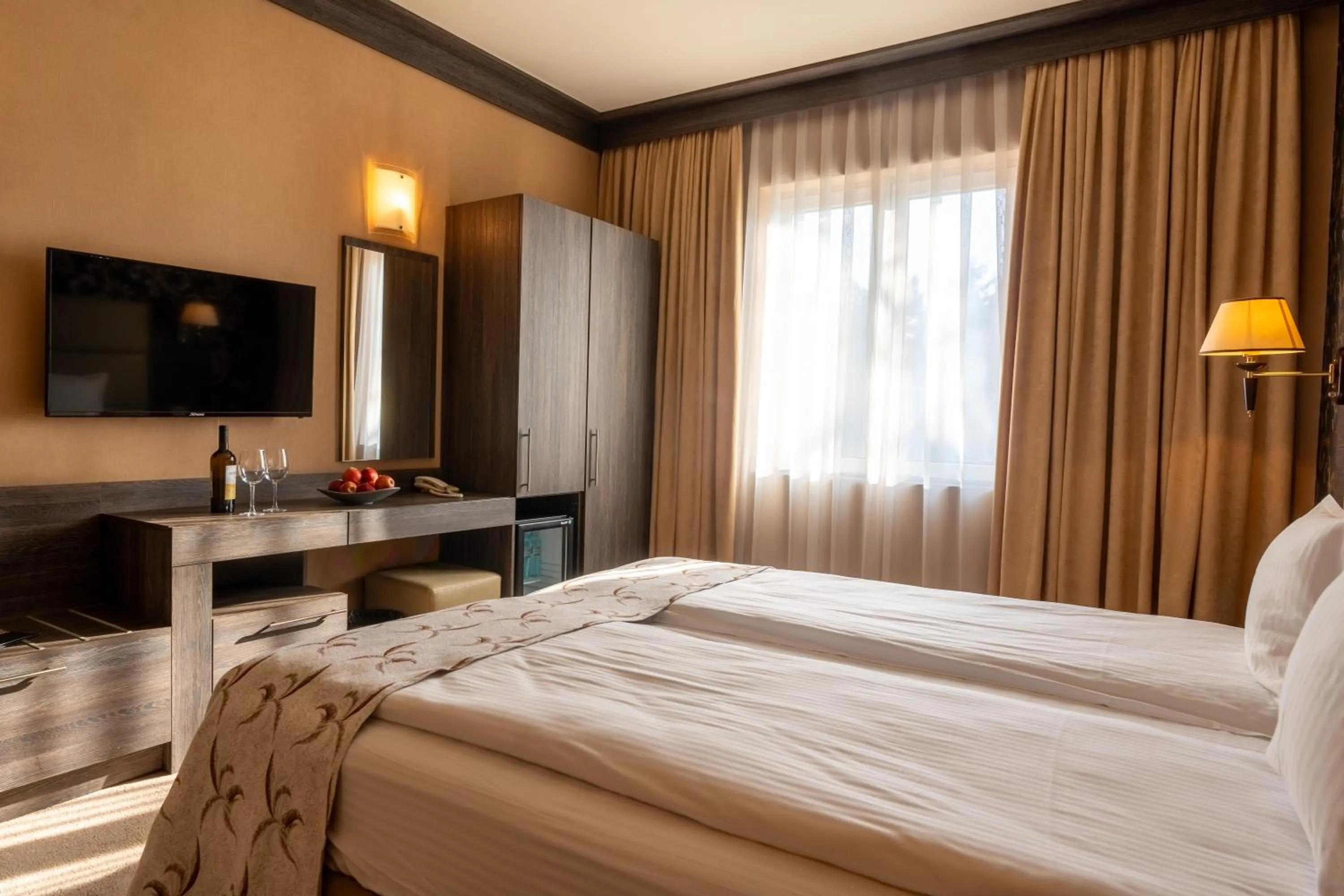 Bed in Spa Hotel Dvoretsa