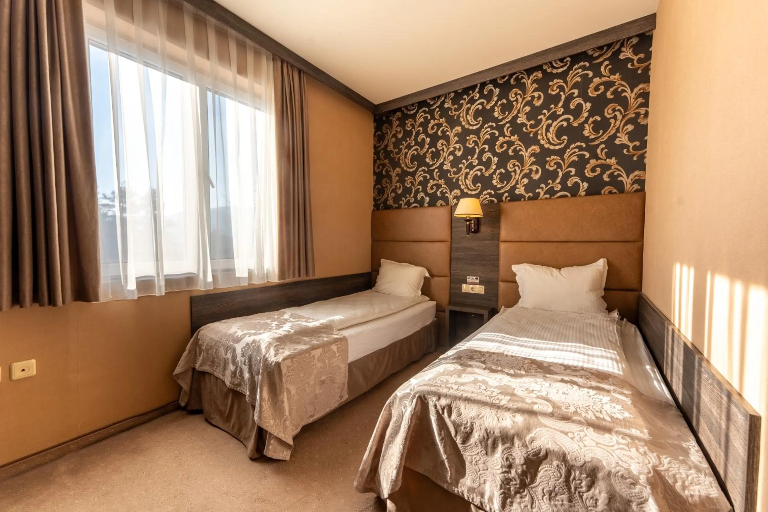 Natural landscape, Bed in Spa Hotel Dvoretsa