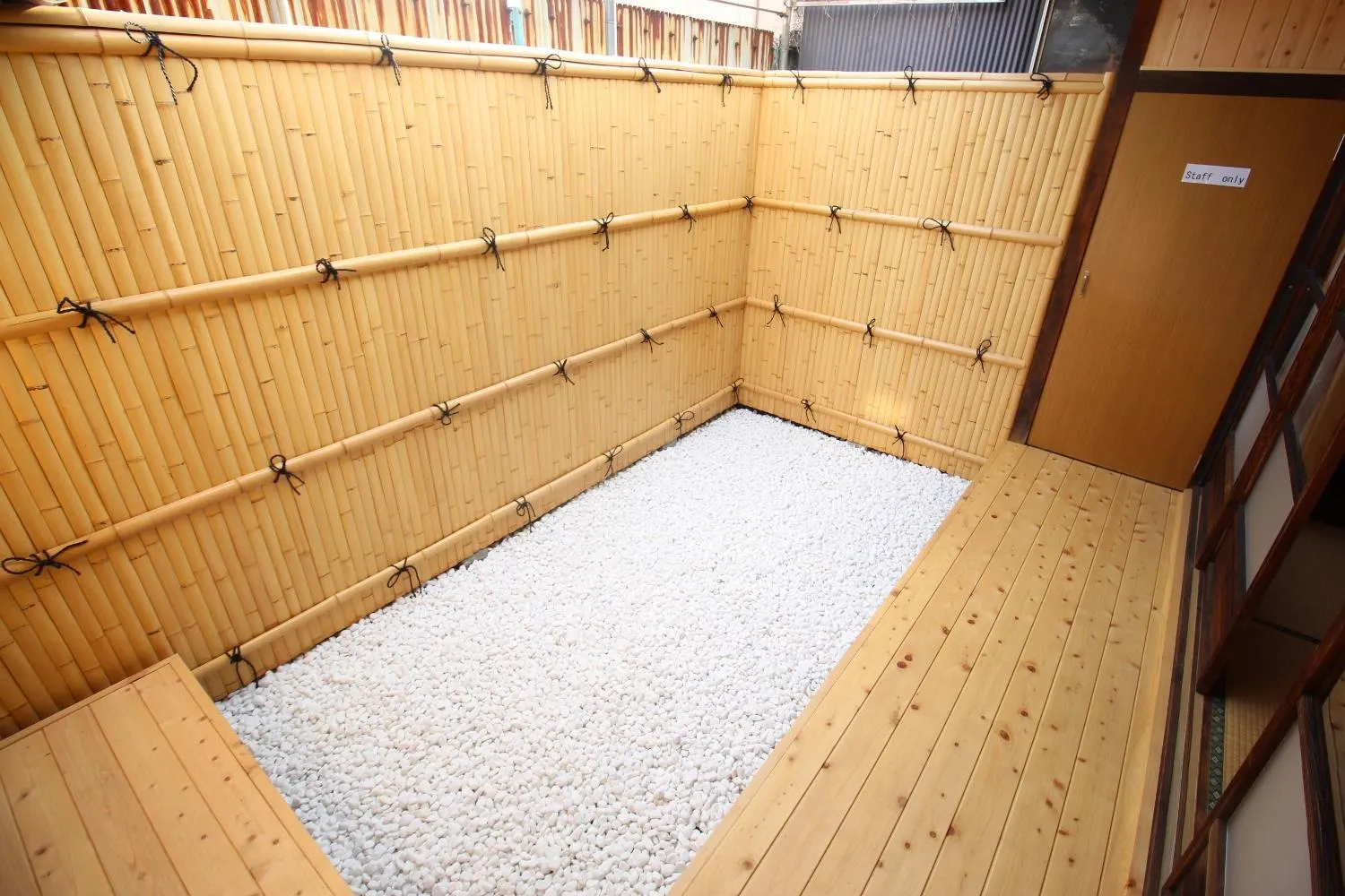 Garden in Kiyomori no Baika