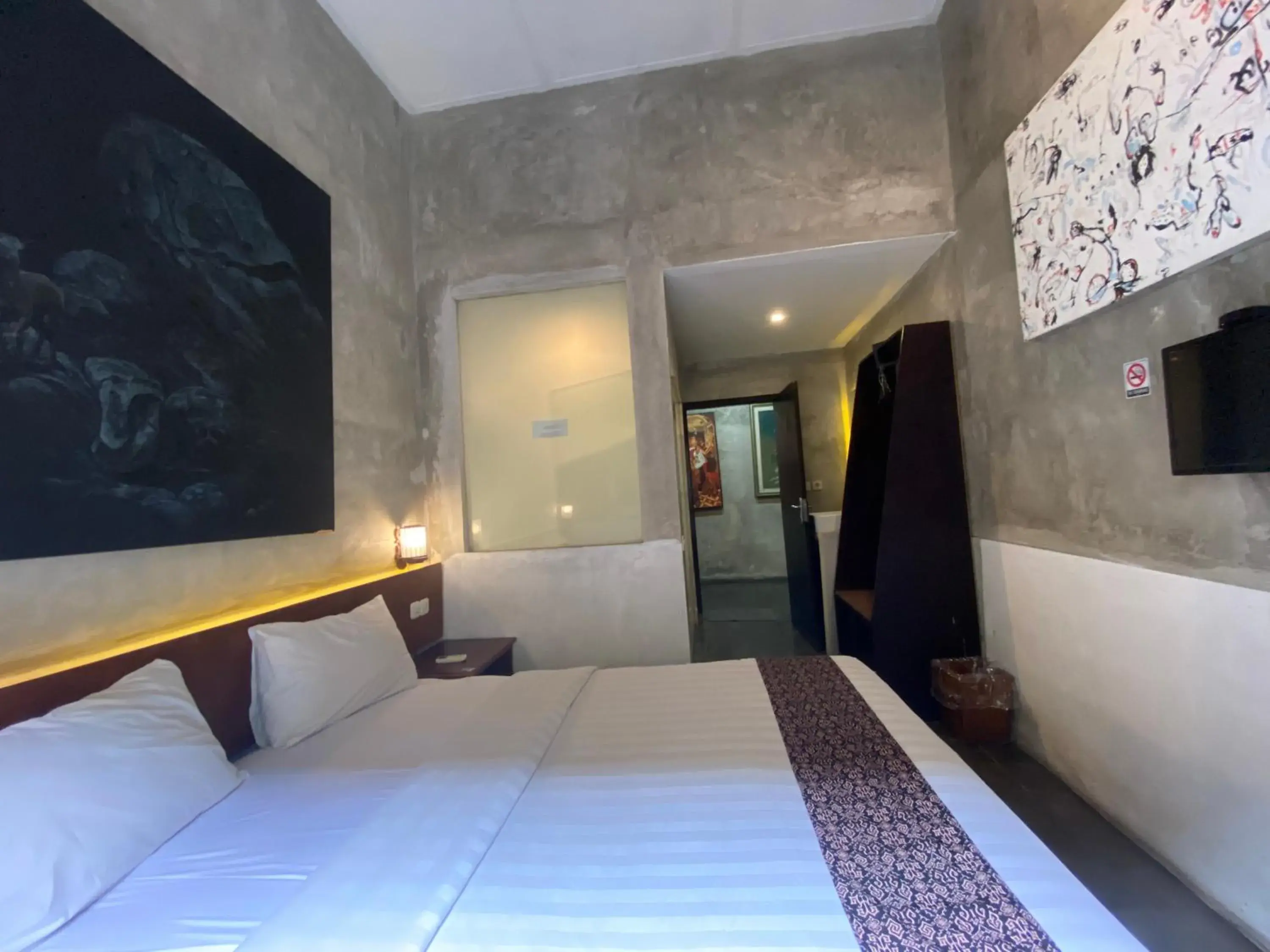 Photo of the whole room, Bed in Watu Agung Guest House Photo of the whole room, Bed in Watu Agung Guest House