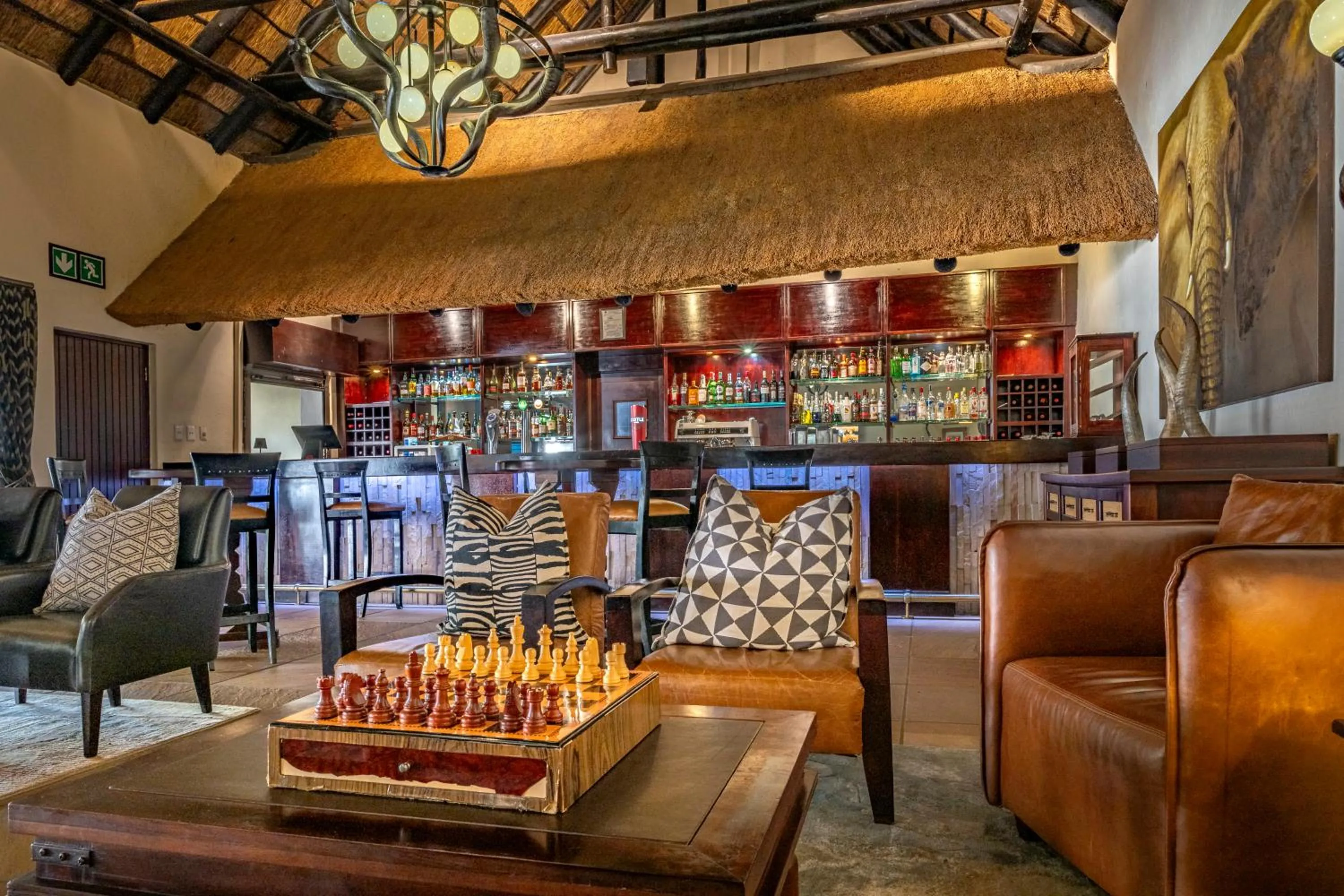 Lounge or bar in Kwa Maritane Lodge