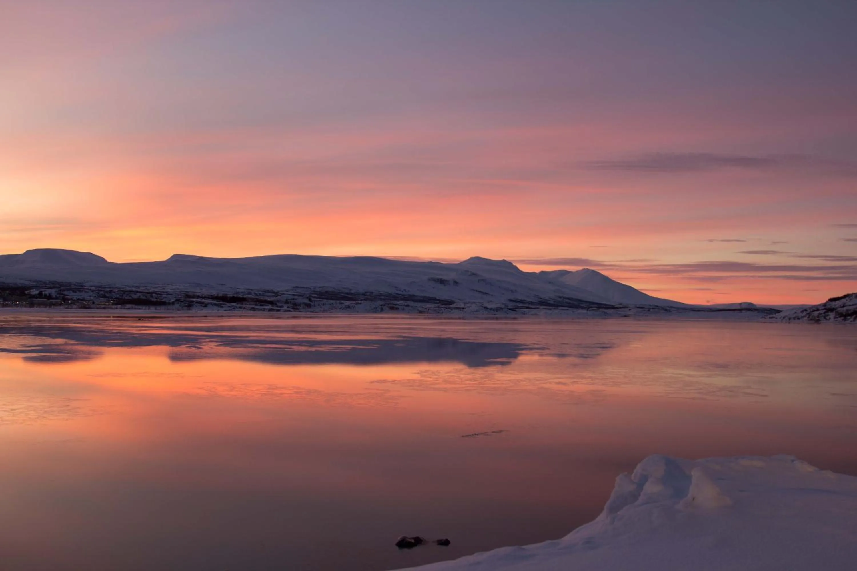 Neighbourhood in Mjóanes accommodation