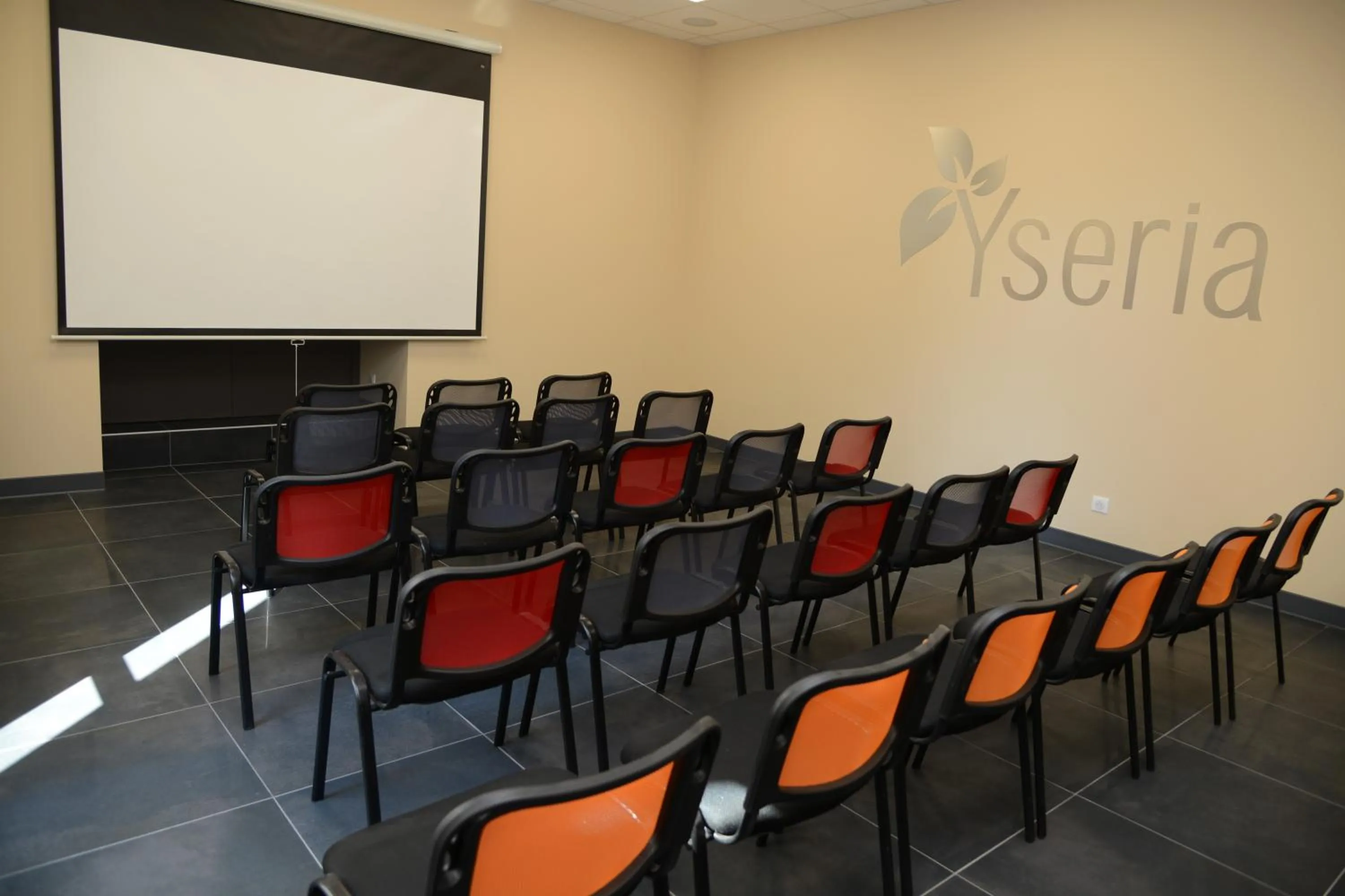 Banquet/Function facilities in Logis Hotel Yseria - Historical Center