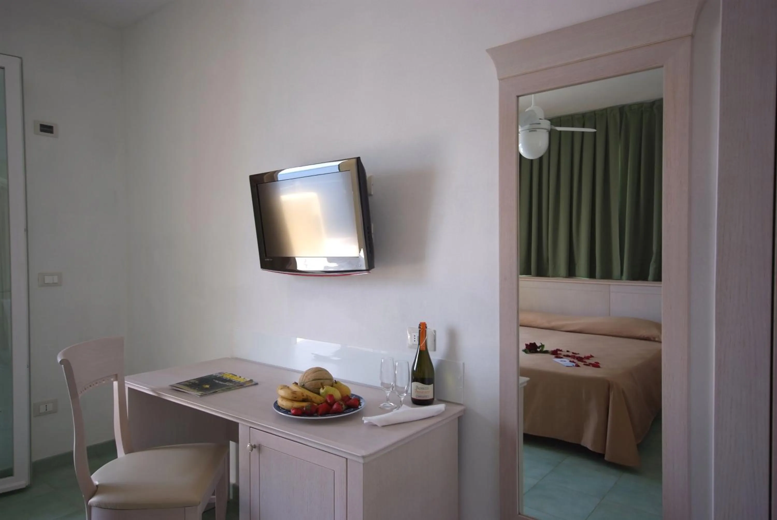 Decorative detail, Bed in Hotel Dino